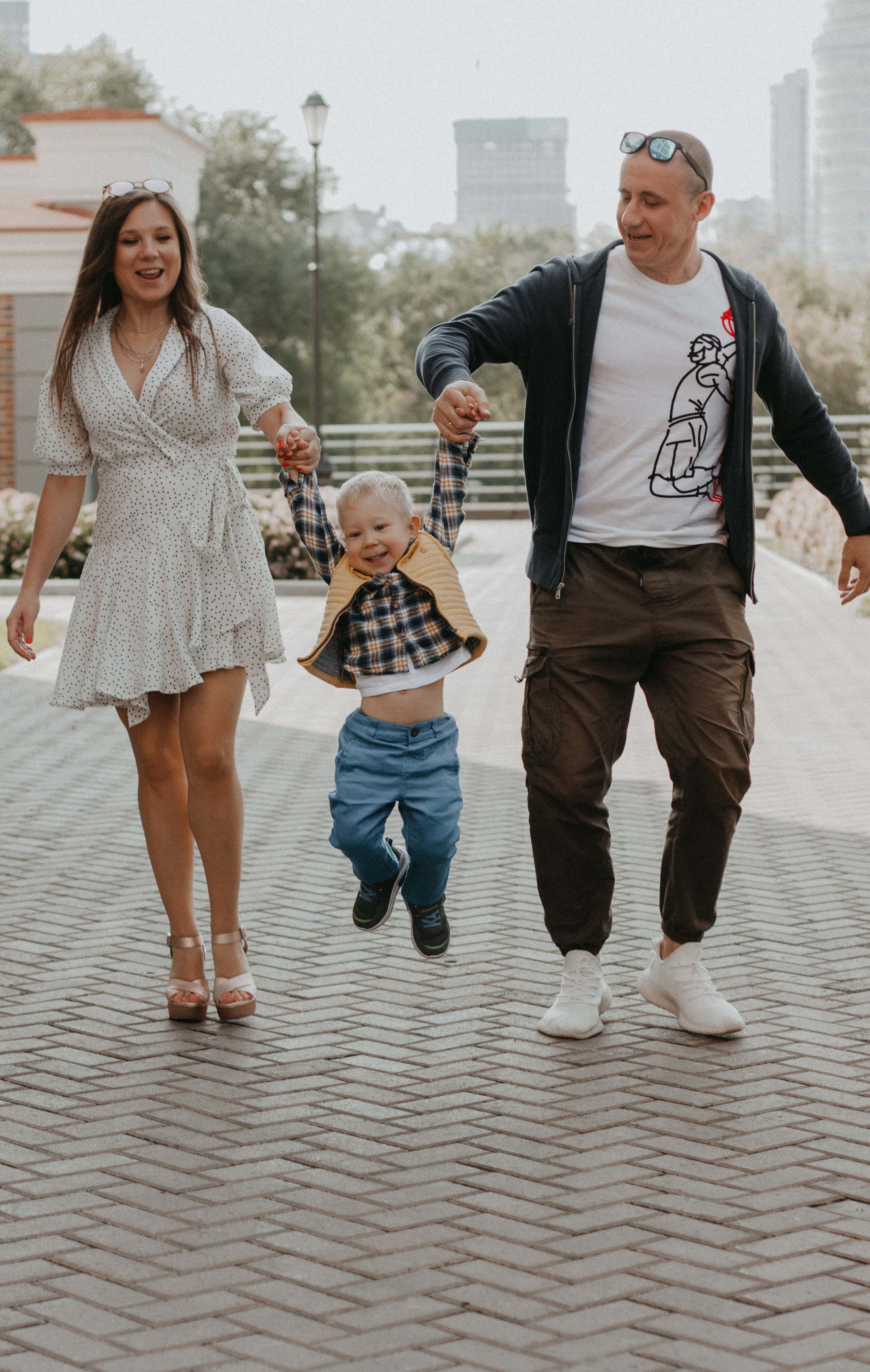 Фотопрогулка по городу. Семейный фотограф в Екатеринбурге Валерия Федотова