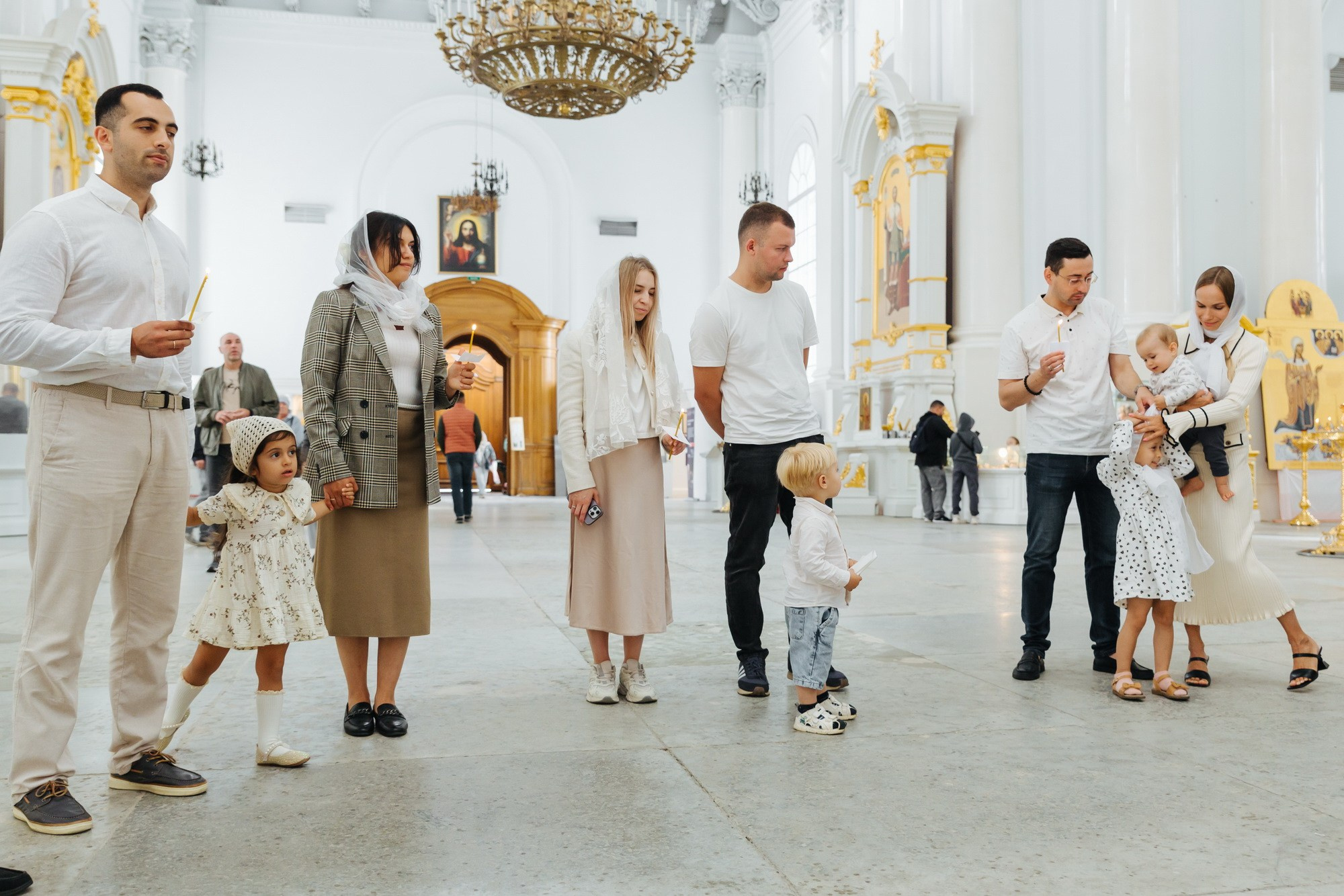 Смольный собор крещение сколько стоит, где провести крещение спб, душевный батюшка смольный собор, цена крестин, где покреститься взрослому