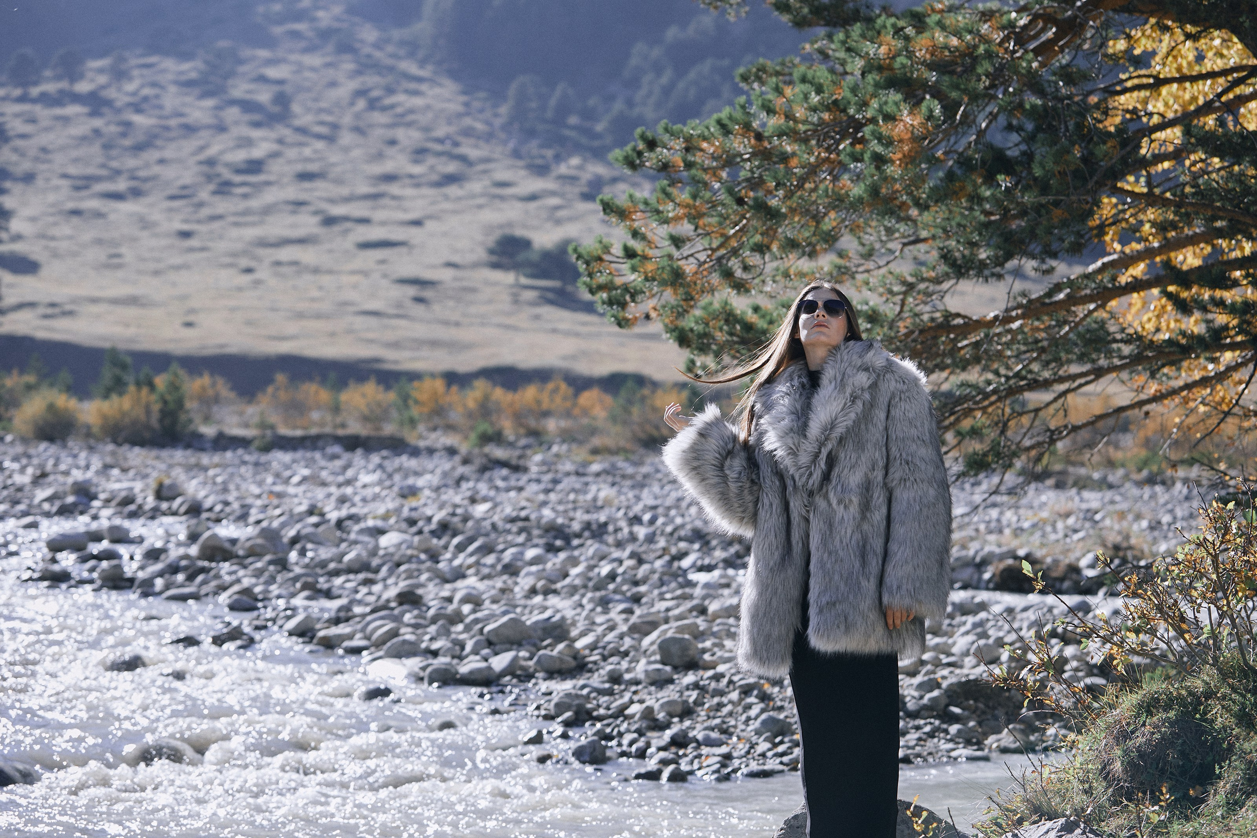 Имиджевая съемка для бренда. Фотограф Продюсер в горах КБР / Москва  Нальчик Горы