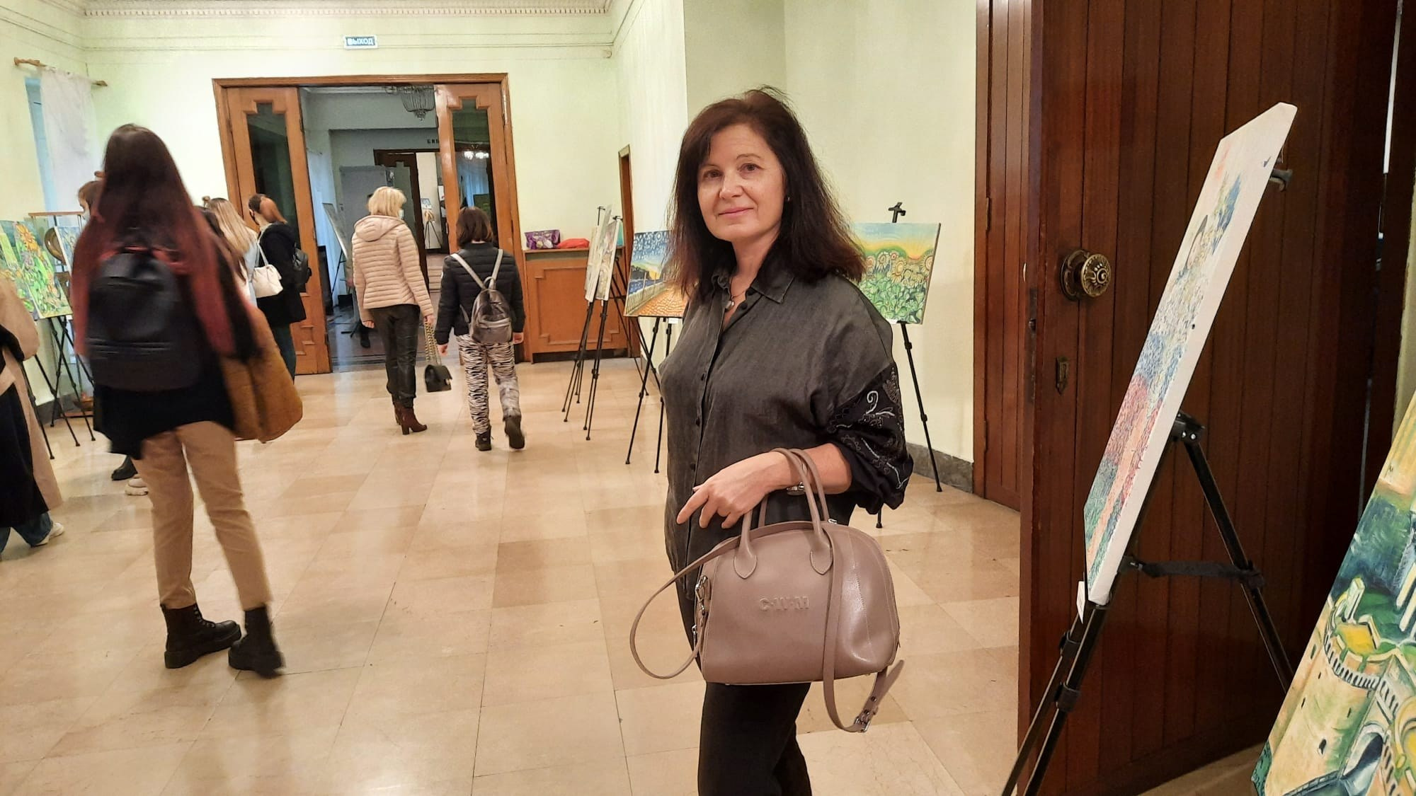 Выставка в Русском Доме, Белград, Сербия. Художник пост-импрессионист Татьяна Маевская