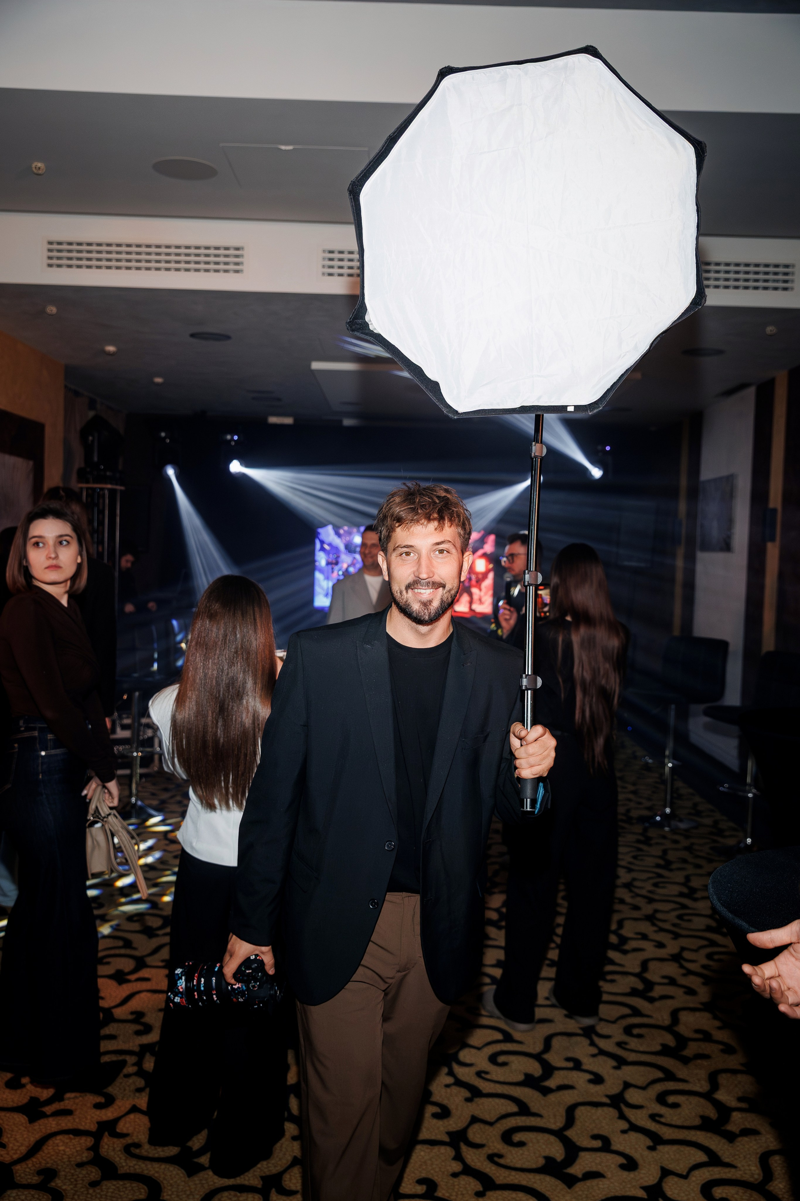 Creators. ILIAS BLACK — Фотограф свадеб и мероприятий в Минске и Беларуси