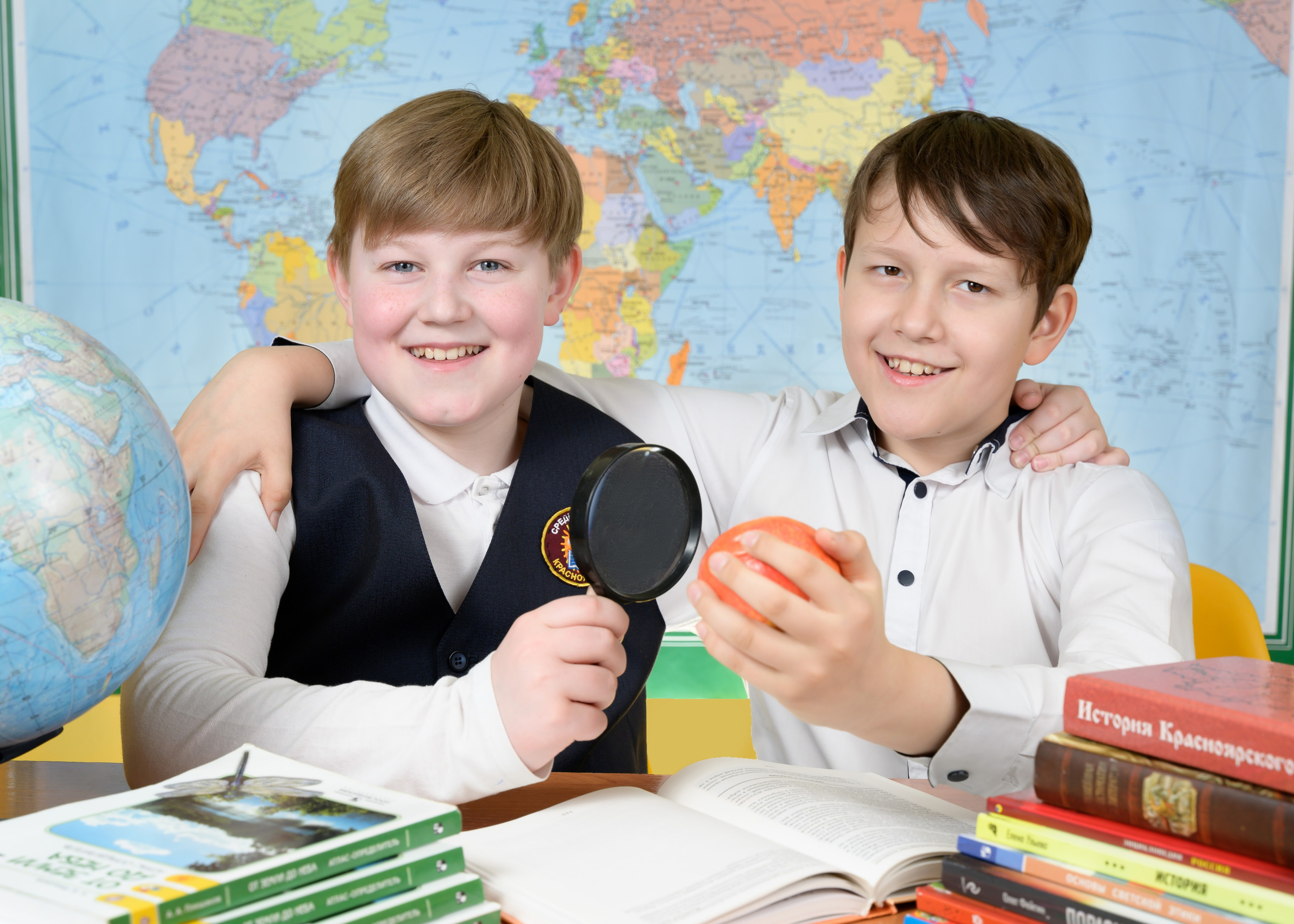 Профессиональная фотосъёмка на выпускные альбомы в Красноярске. Профессиональный фотограф в г. Красноярске Татьяна Арлакова