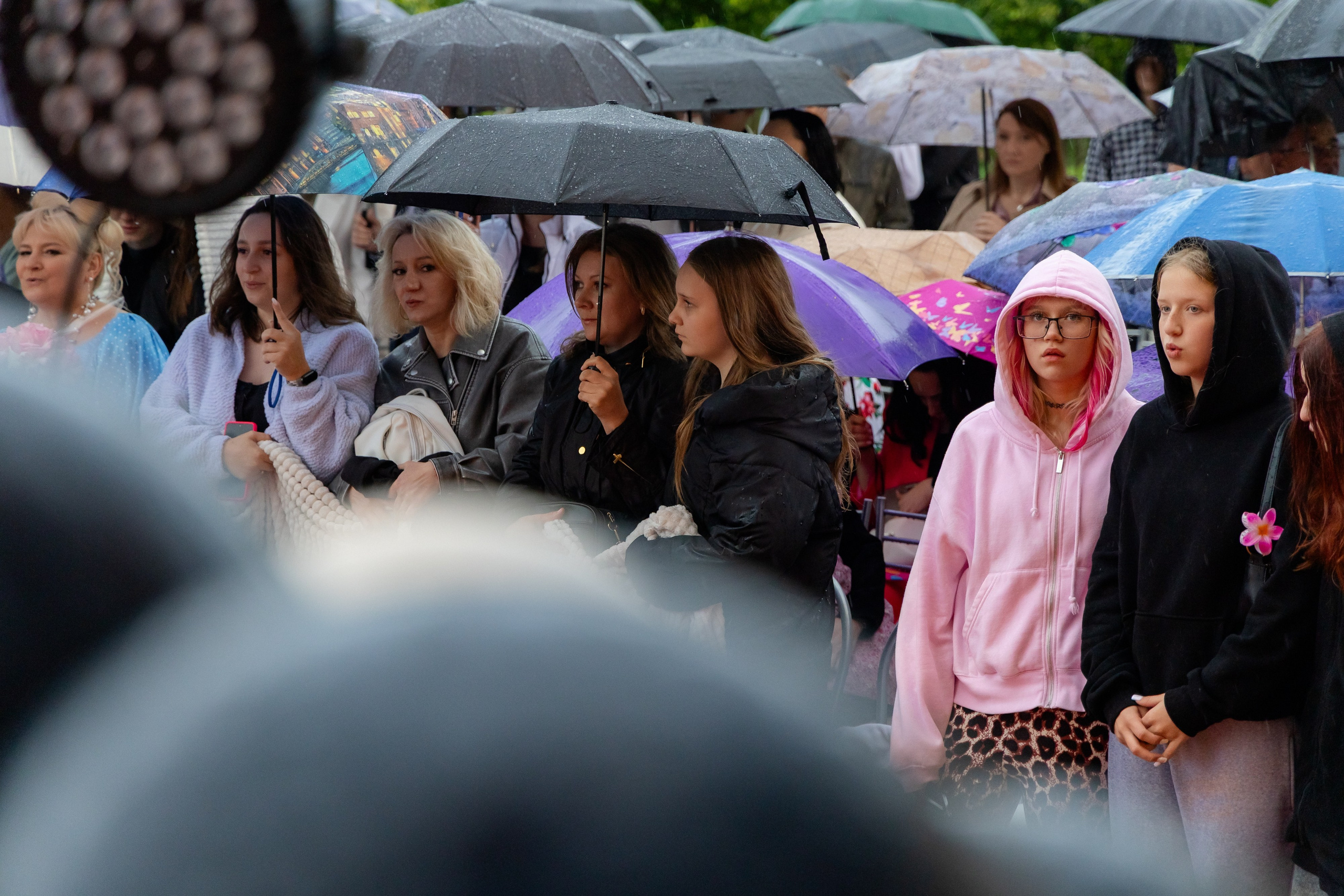 Школьный выпускной 2025 год в Минске, Беларуси. Свадебный фотограф в Минске/Беларуси Сергей Спиридонов