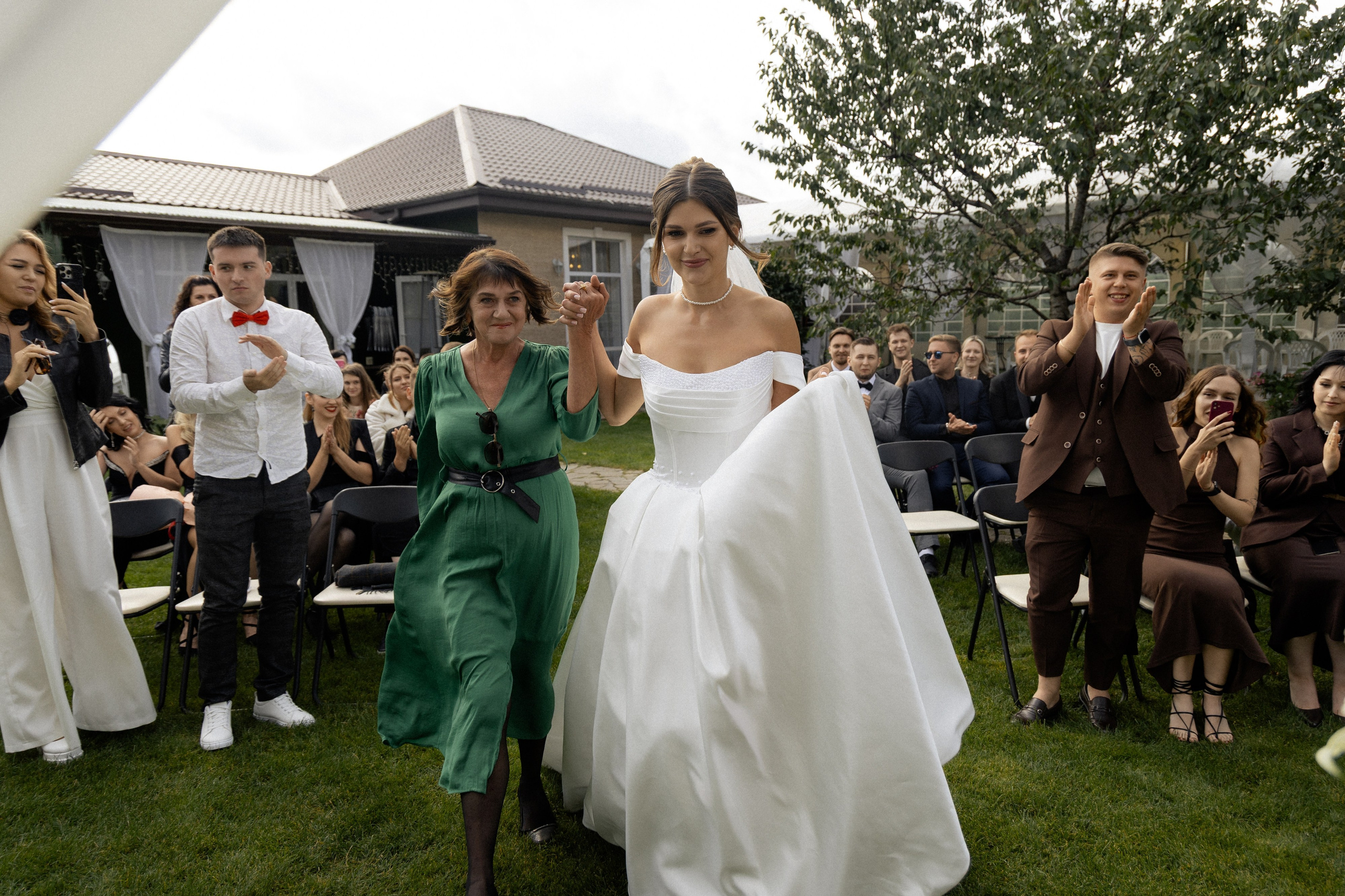 Свадебная фотосессия Анастасии и Игоря в Усадьбе Легенда. Свадебный фотограф в Минске/Беларуси Сергей Спиридонов