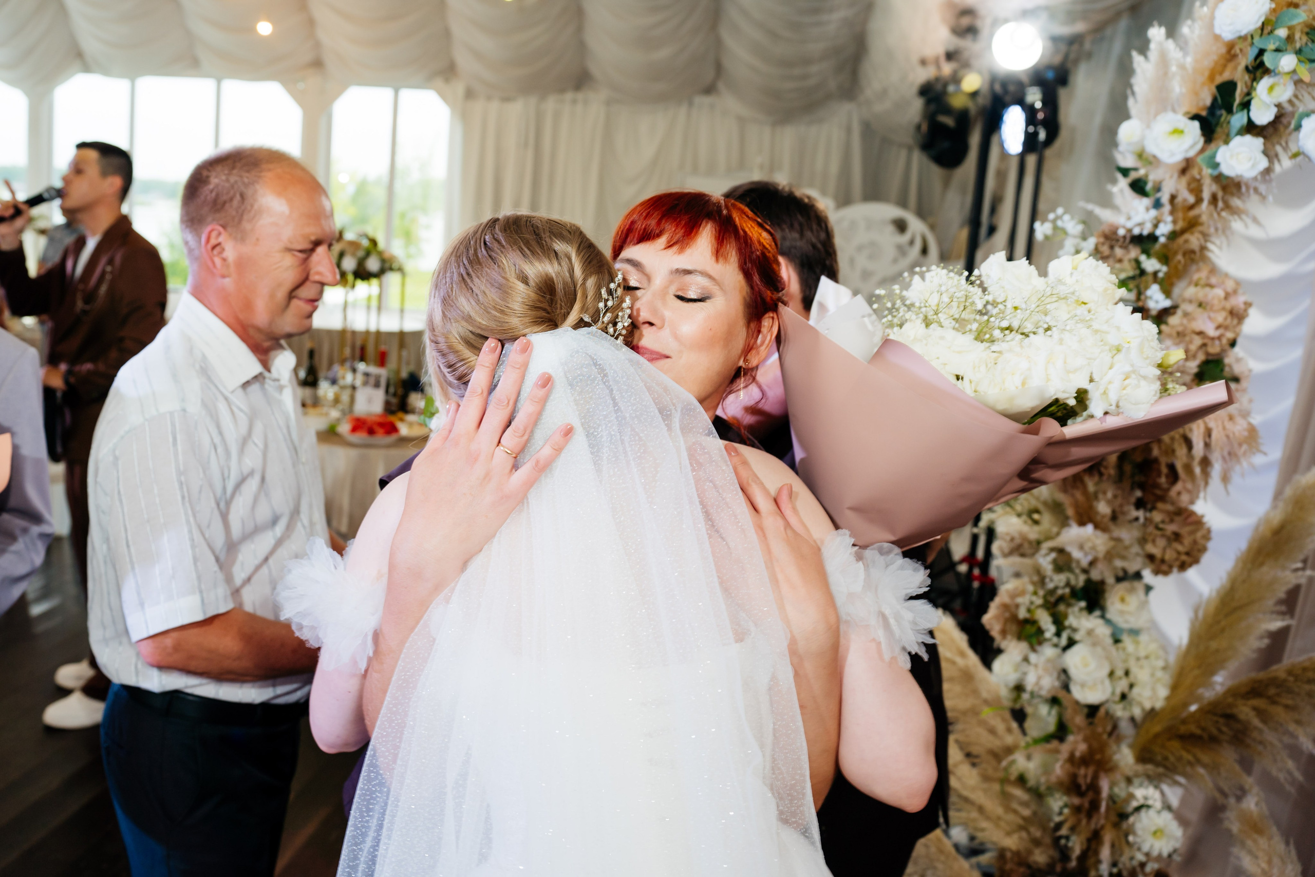 Ксения и Владислав. Видеограф и Фотограф в Челябинске Ксения и Владимир Рюмины