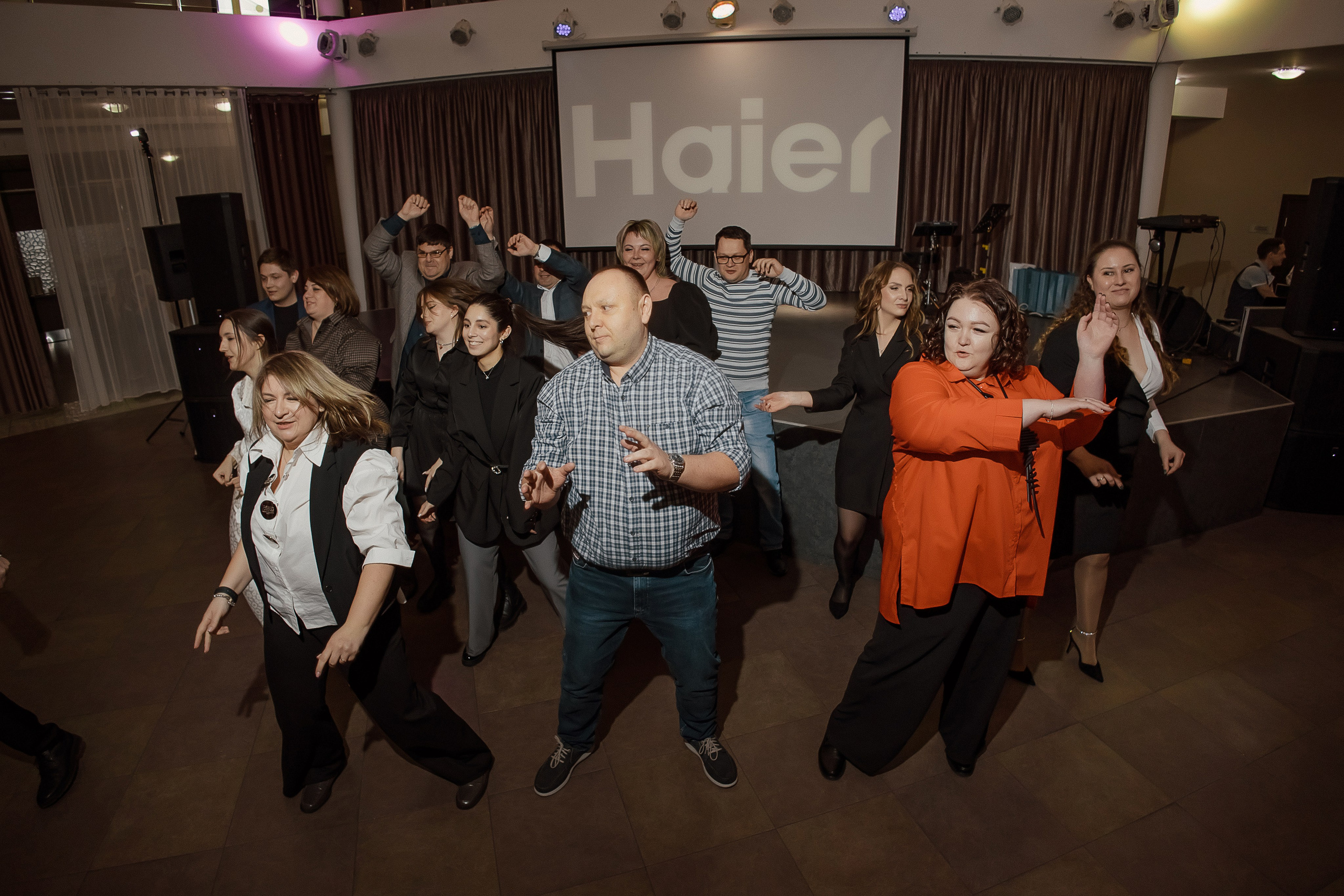 Haier. Свадебный фотограф