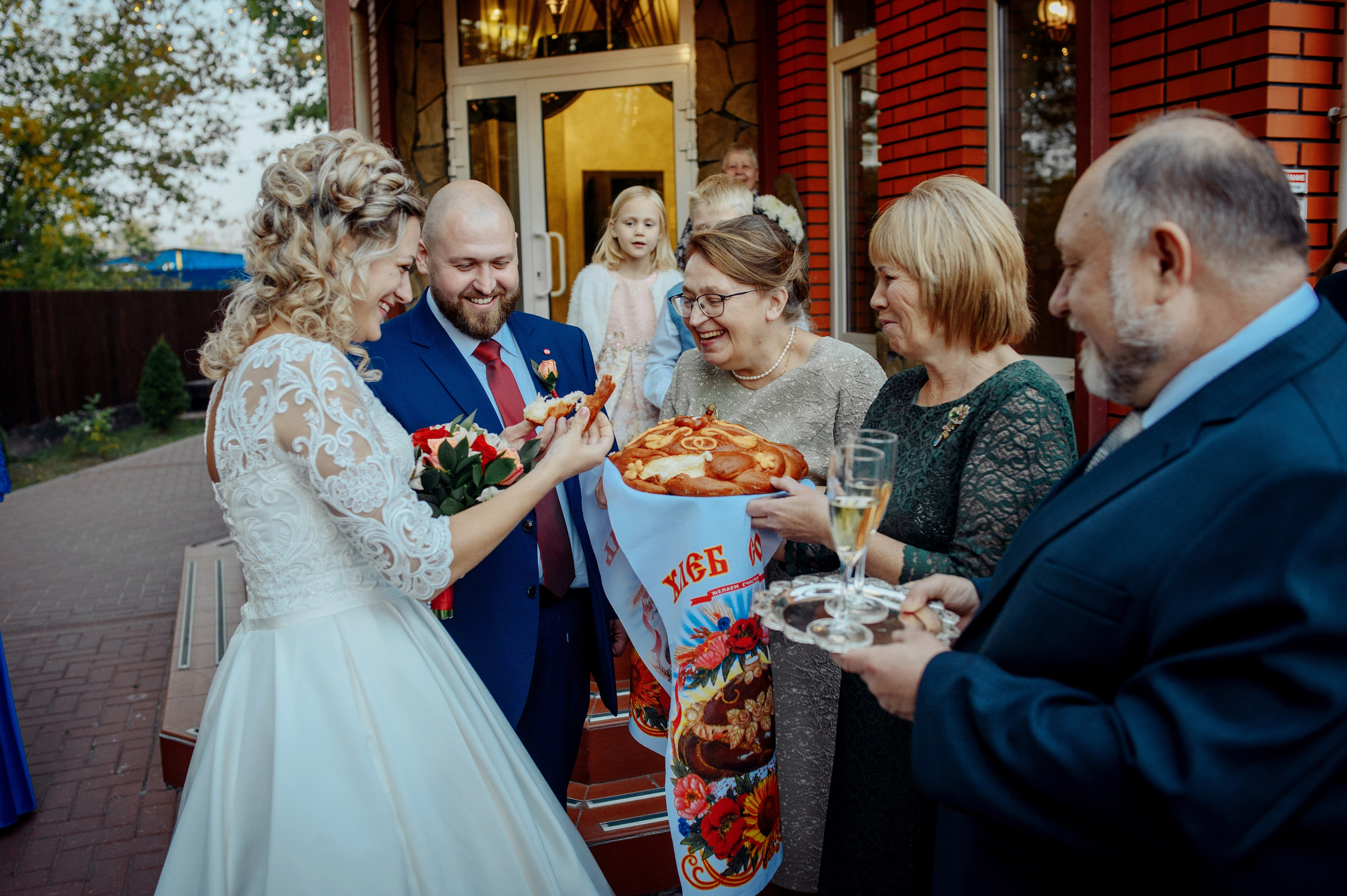 Юрий и Светлана. Королева Елена Свадебный и семейный фотограф в Туле