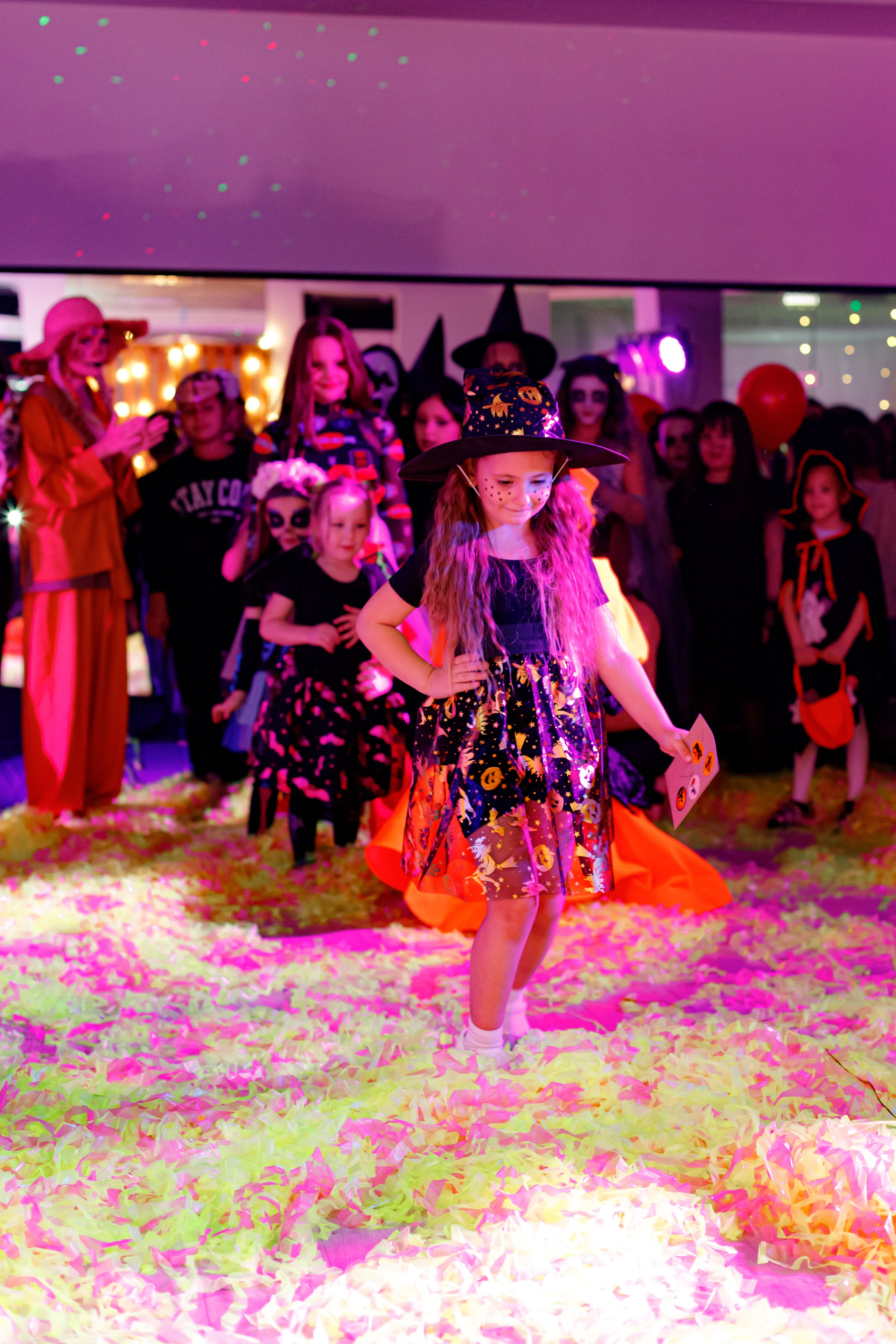 HALLOWEEN. Photokarish