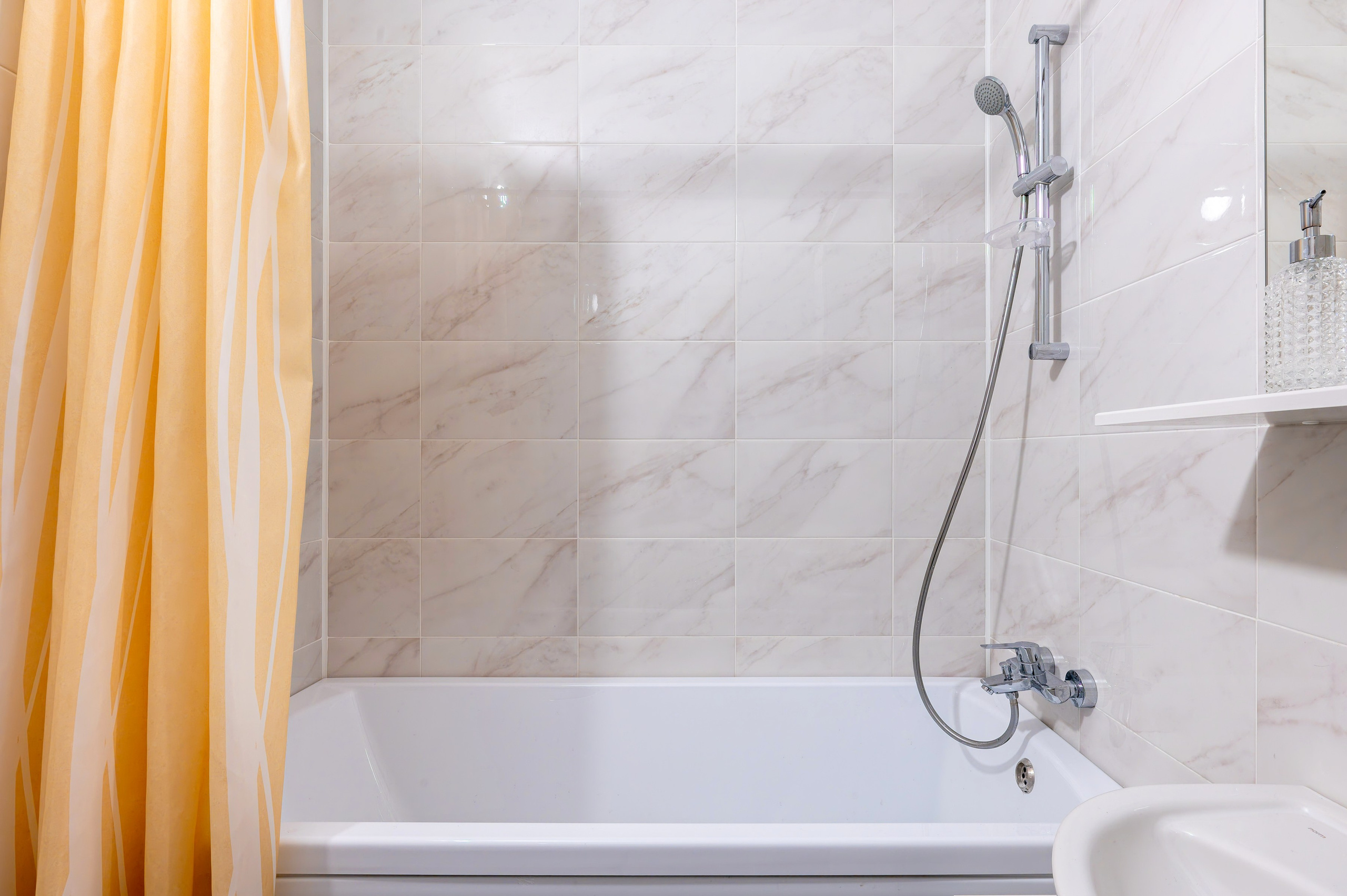 Квартира Огни Залива. Интерьерный фотограф. Фото- видеосъемка недвижимости Санкт-Петербург