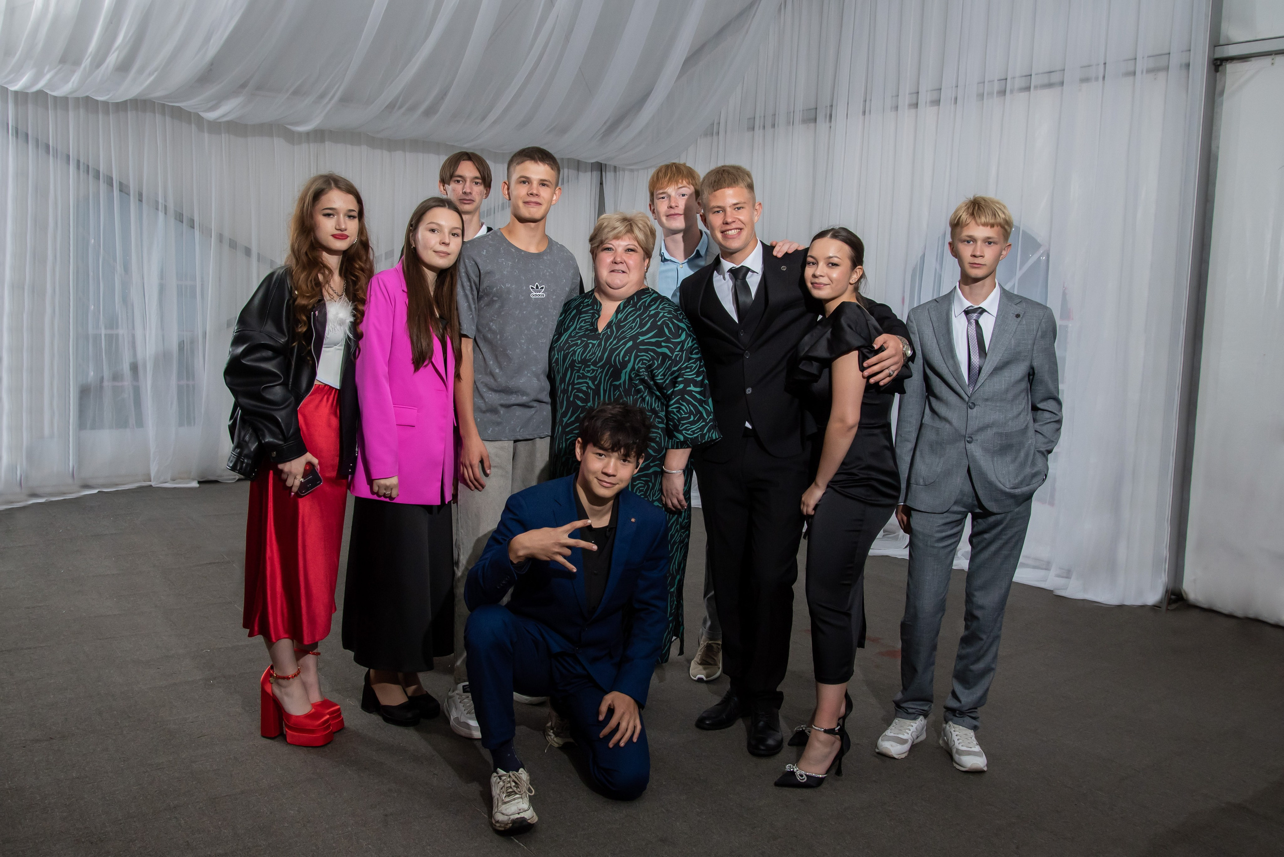 Школьные выпускные. Фотограф Мальцева Евгения