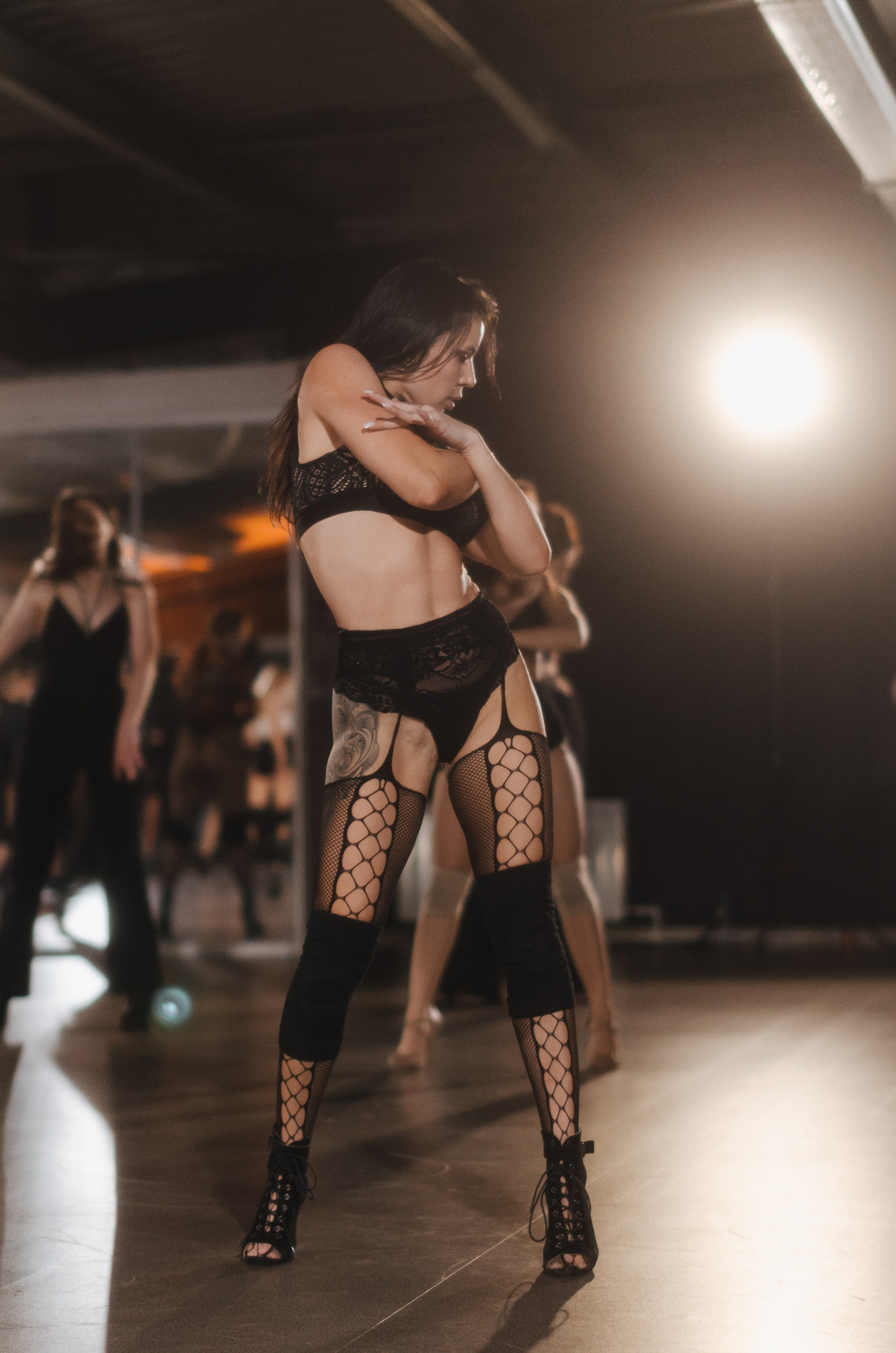 Мастер-классы по High Heels/Girly hip-hop от Оксаны ATTA. Денисова Аля — фотограф для парных съемок и индивидуальных историй в Барнауле