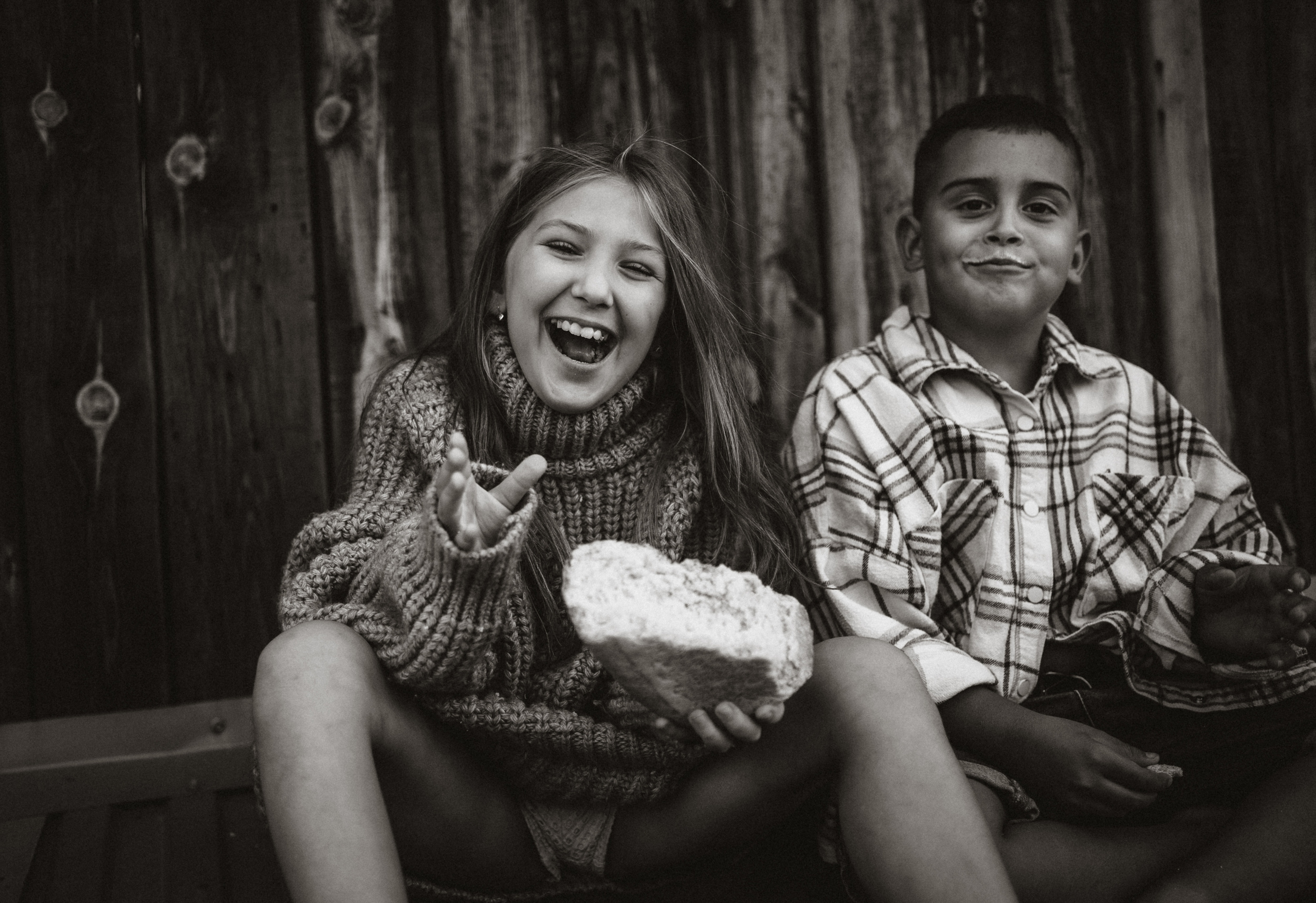 Батон хлеба на двоих. Семейный фотограф в Калининграде Елена Глазунова