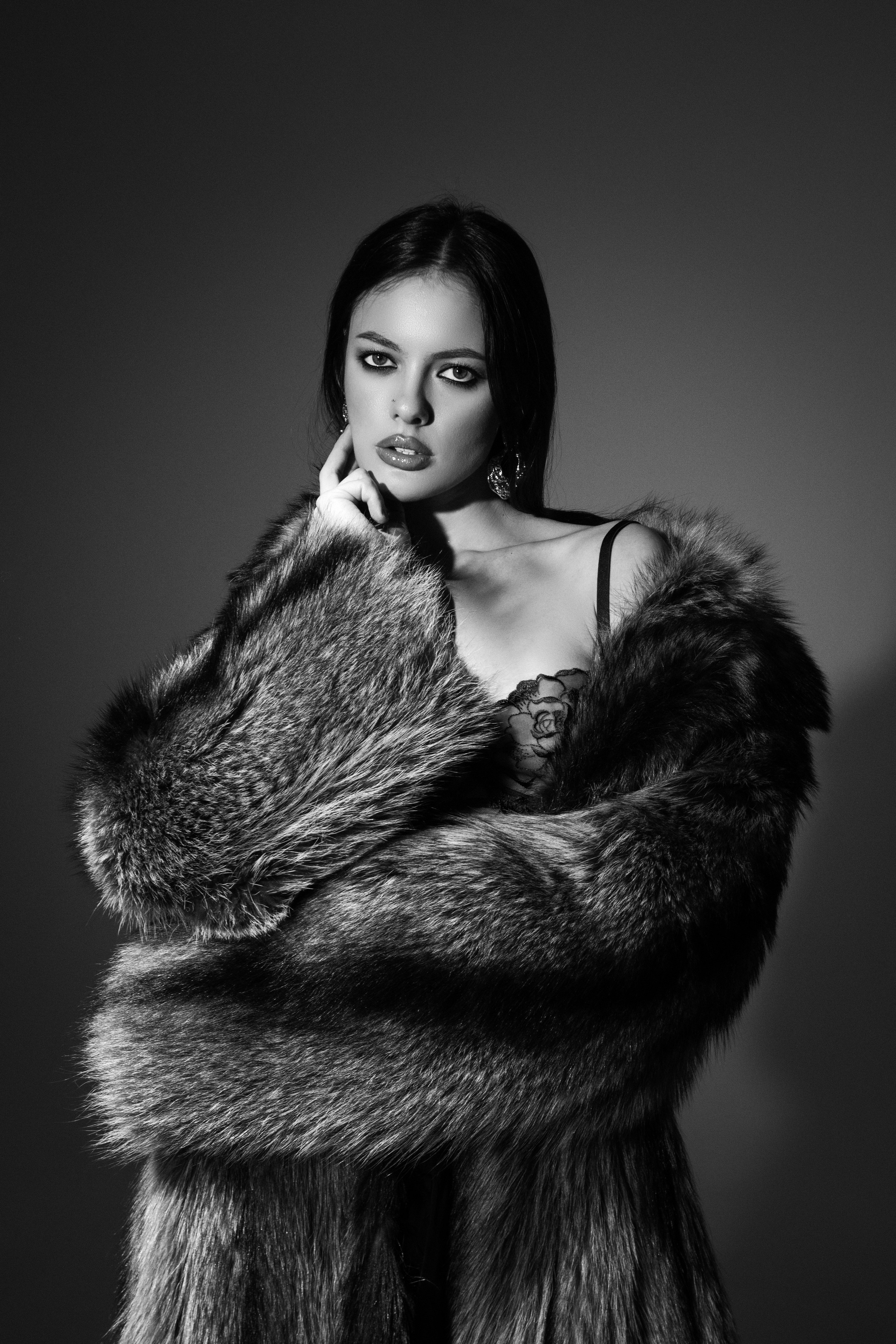 Лиза Съёмка в студии. Фотограф Новосибирск Анастасия Головерова