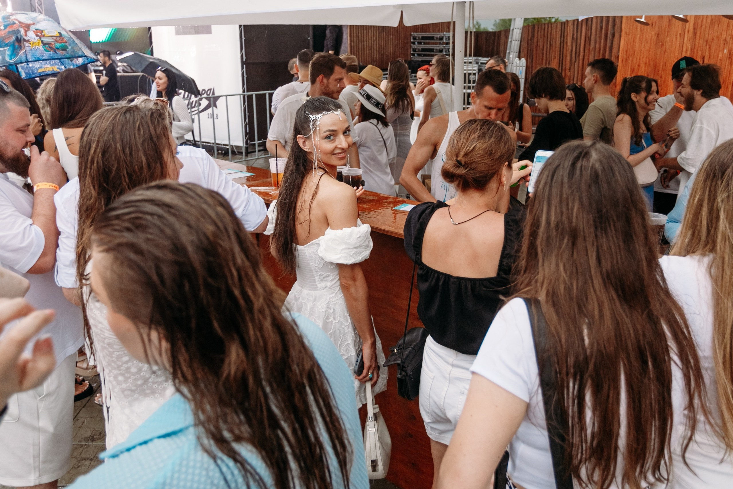 White Party @ Бархат парк. Репортажный фотограф Максим Полянский. Москва, Санкт-Петербург, Красноярск