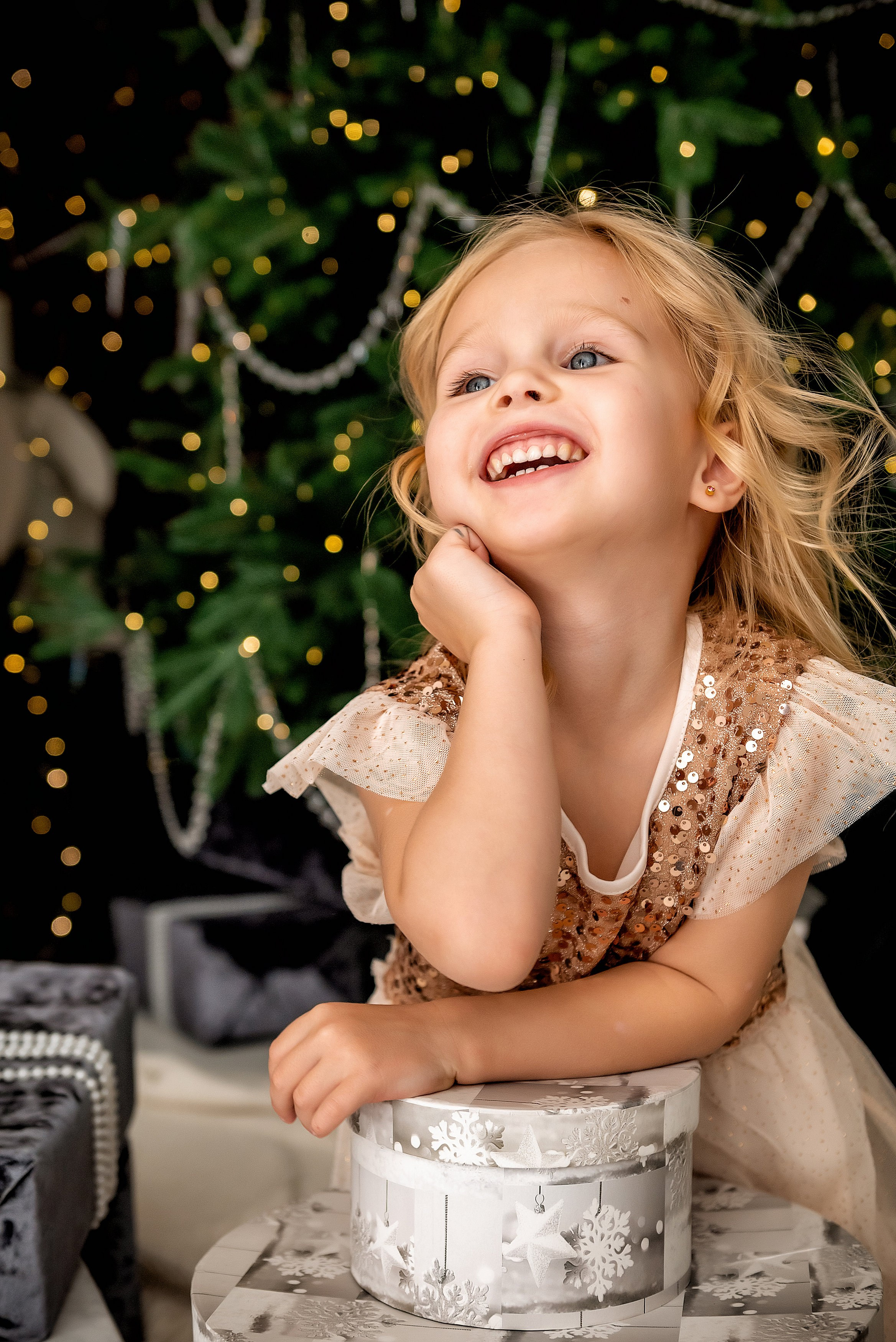 Портфолио фотографа: Новогодние фотосессии — Идеи, примеры и вдохновение для ваших праздничных кадров