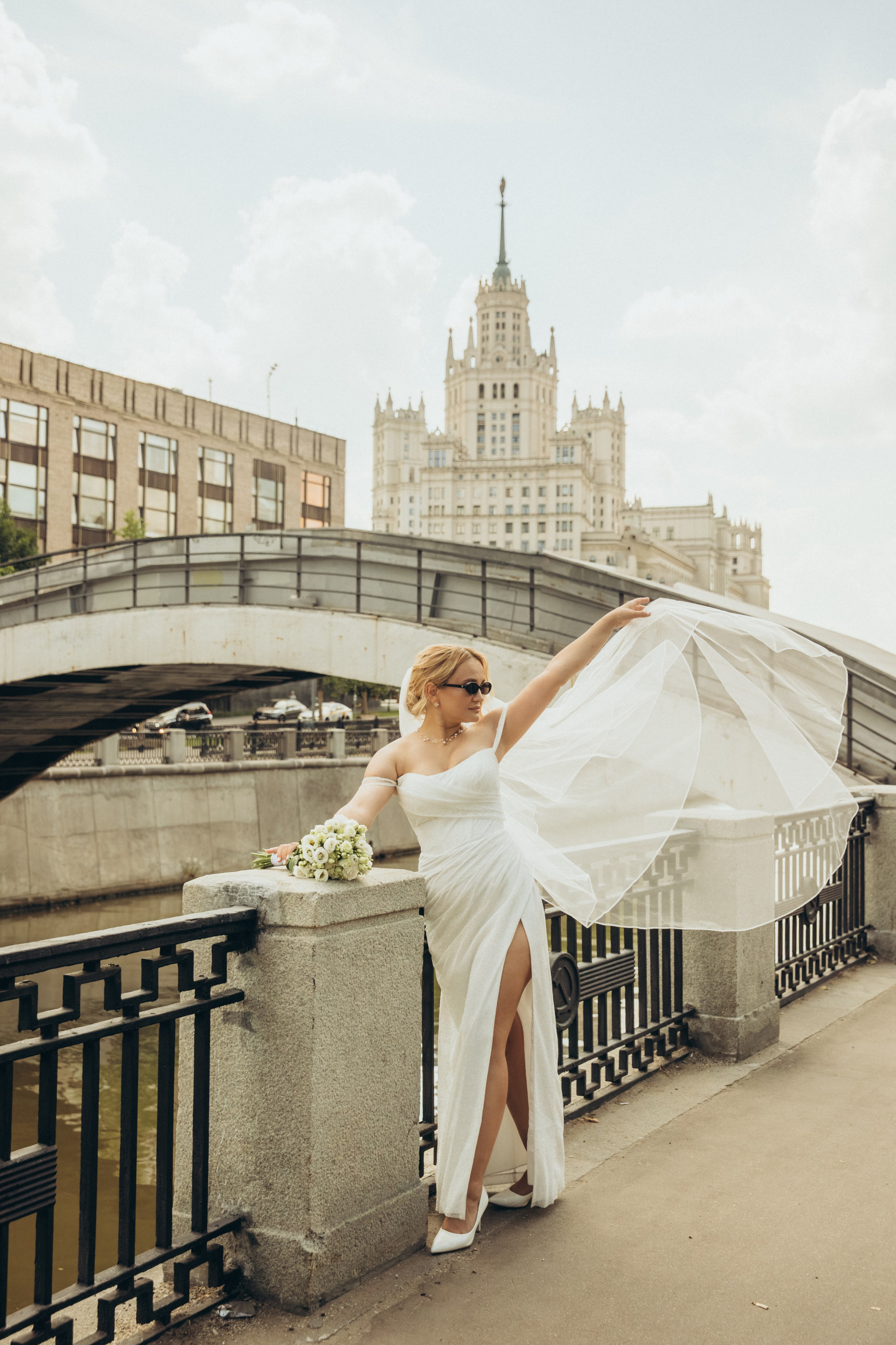 Тессинский мост свадьба. Свадебный и семейный фотограф Москва и Московская область