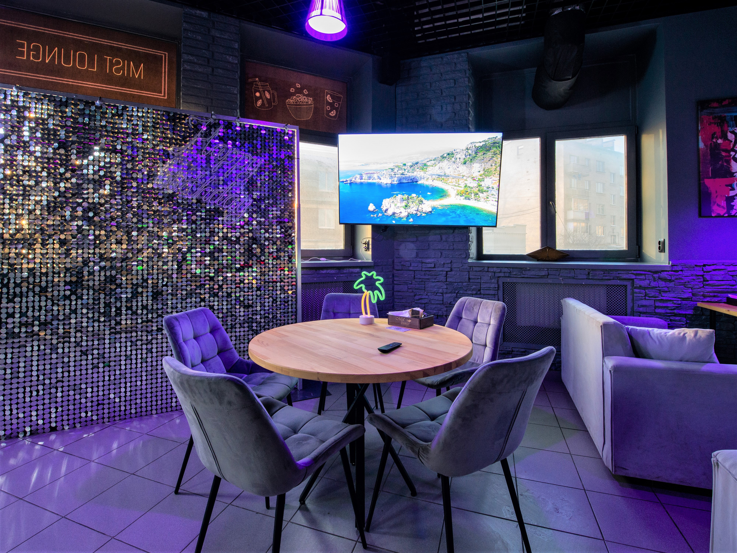 интерьерное фото Лаунж-бара