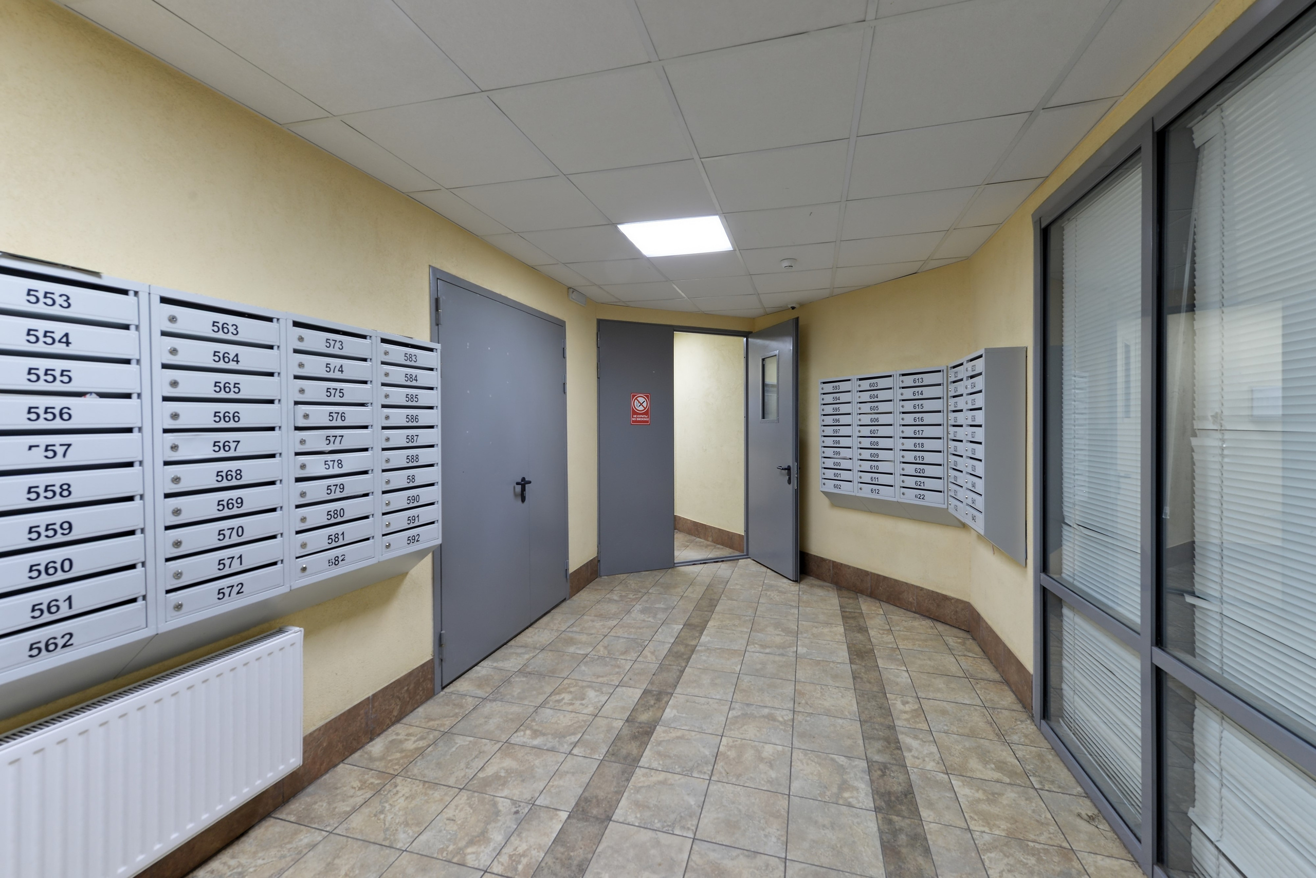 фотография почтовых ящиков в современном доме в Янино