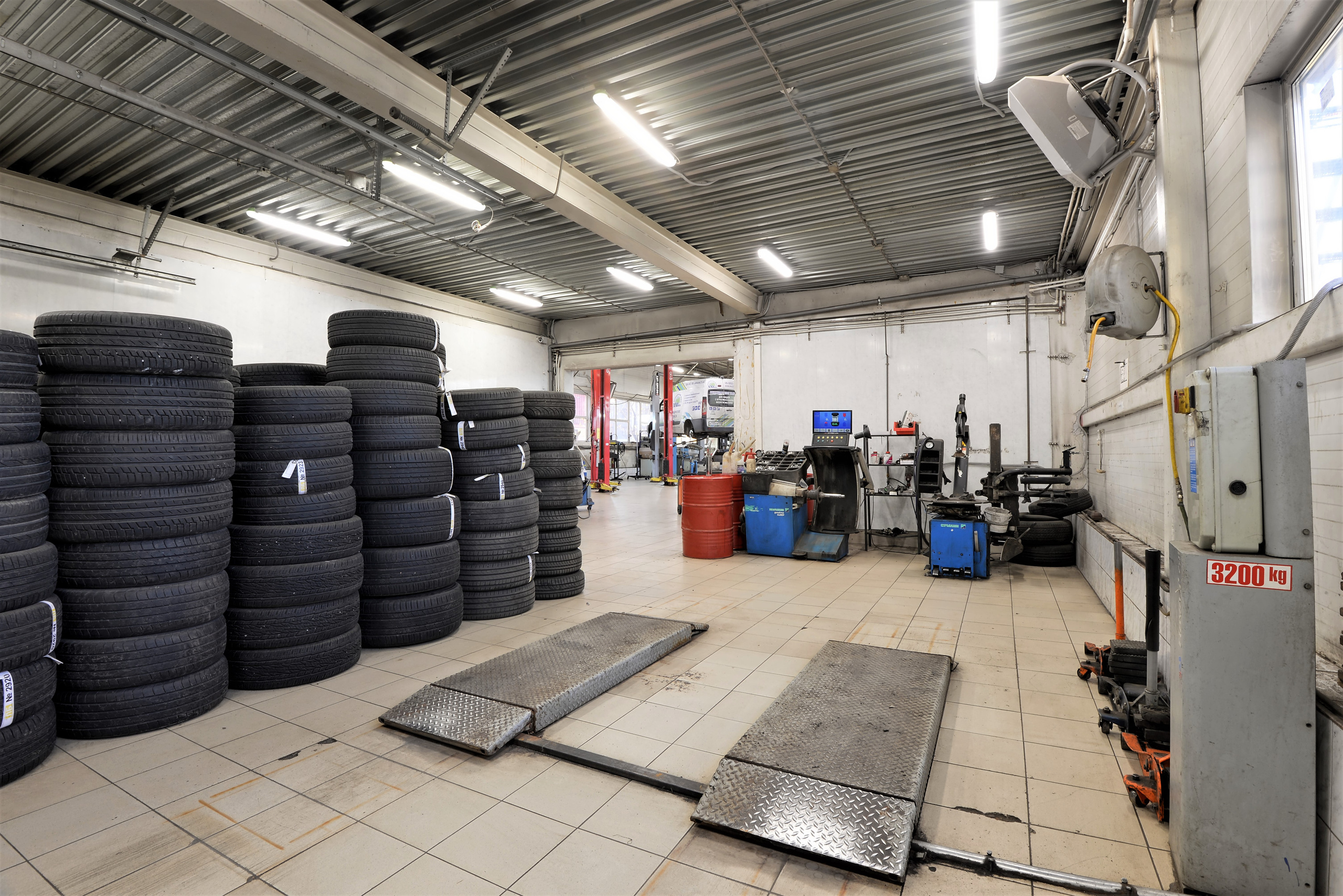 Автосервисы. Интерьерный фотограф Александр Плотников