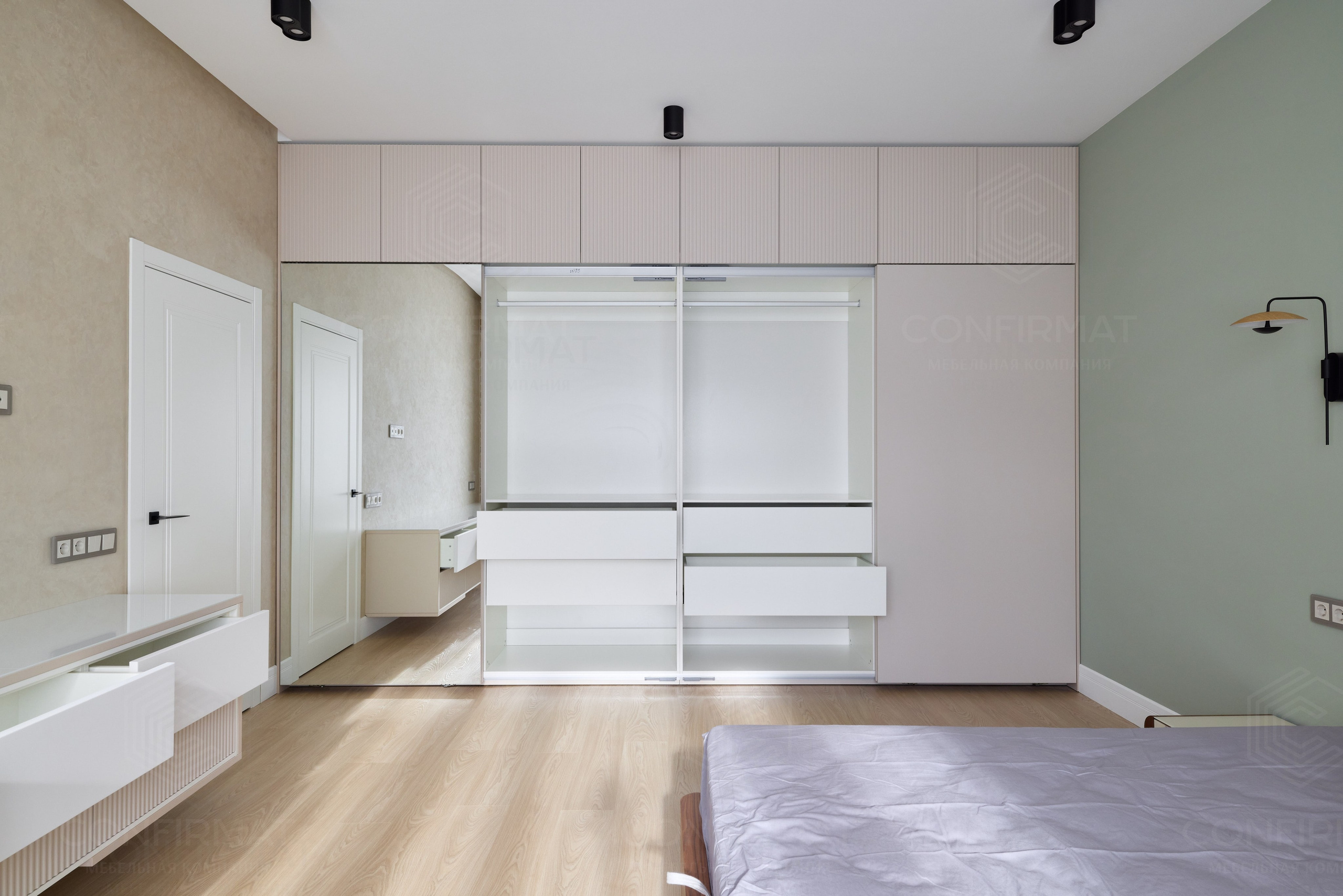 Современный шкаф купе. Мебель на заказ