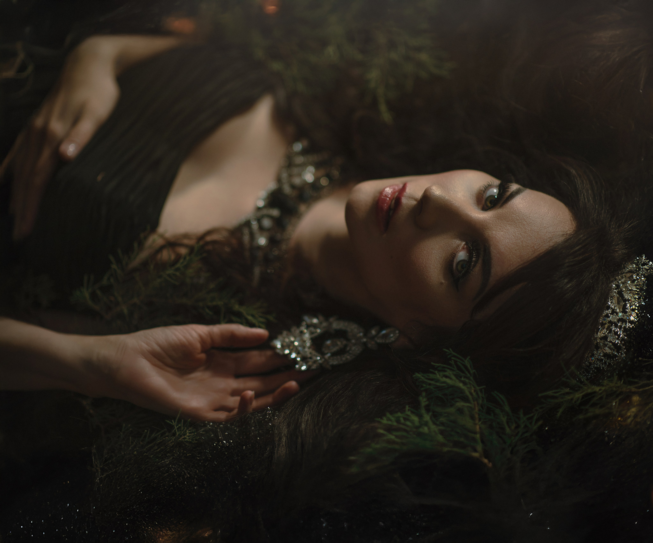 NY'2026. Елена Северина фотограф, Алматы: репортаж (спорт, концерты, конференции), предметная и фуд-съёмка, портреты, каталоги, фэшн, ретушь