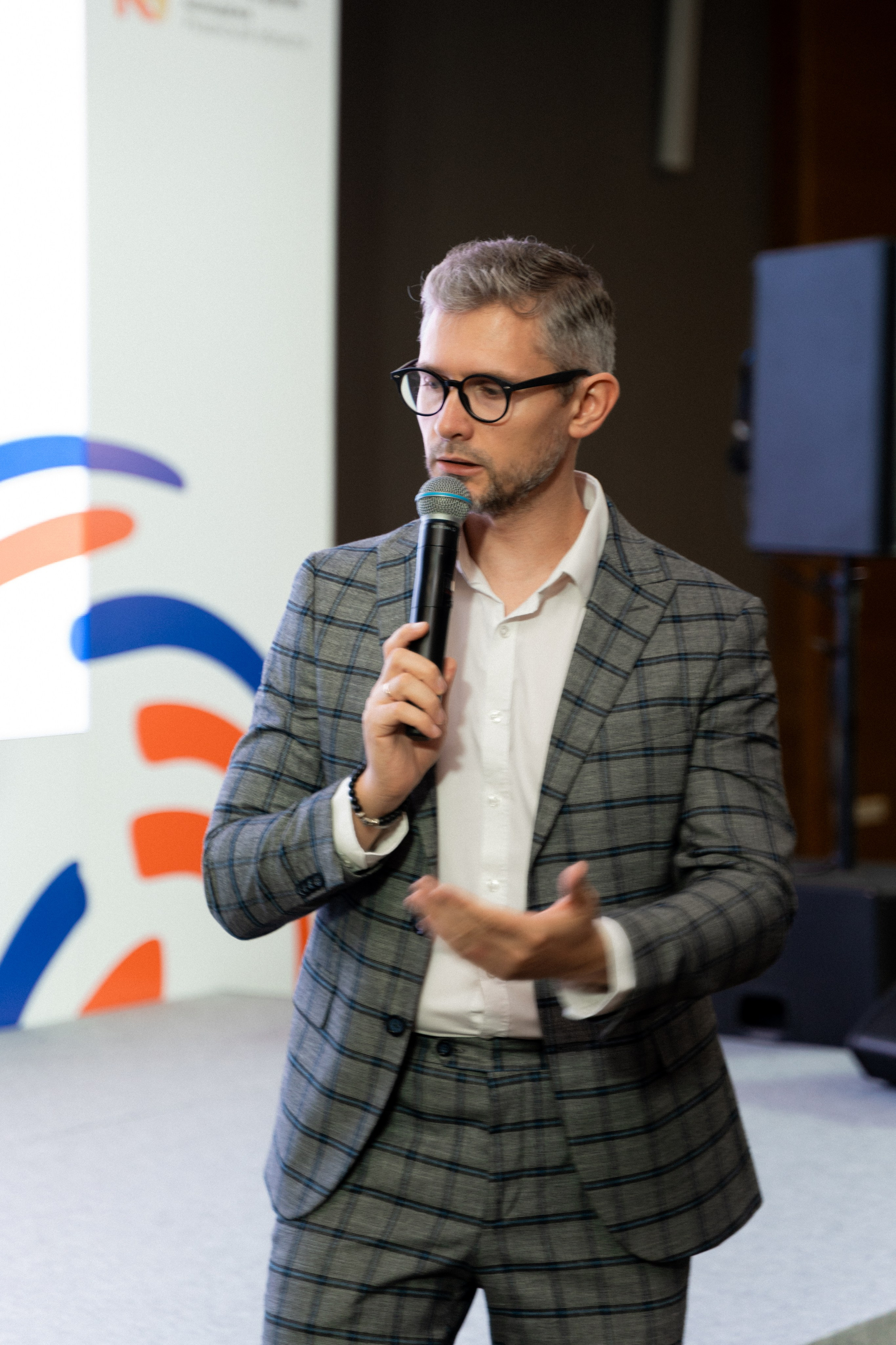 Окружной семинар в сфере профилактики от Росмолодежи в Амаксе 2024. Фотограф Надежда Погребняк | Рязань | Москва