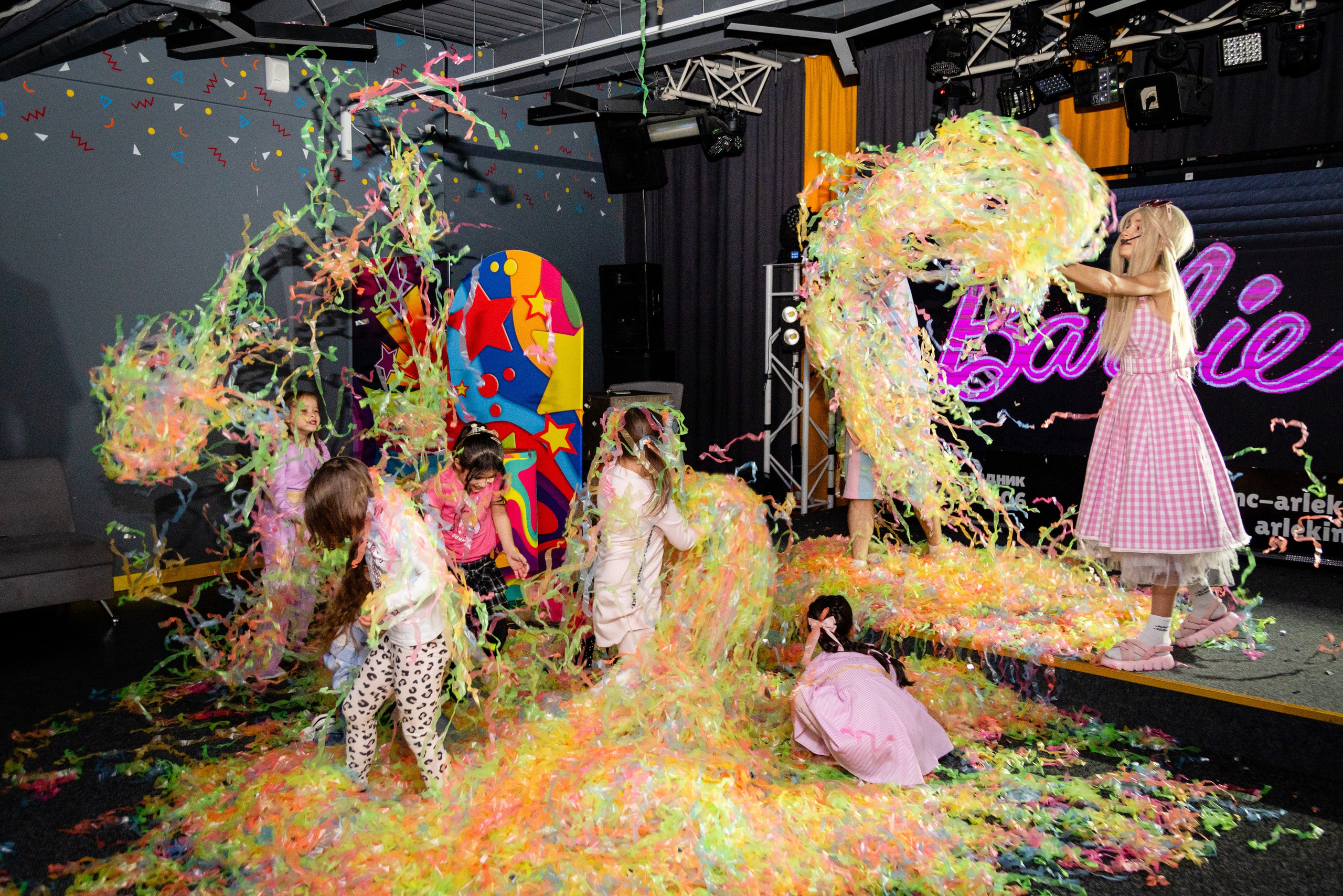 Алисе 7 лет. Детский фотограф видеограф в Хабаровске Михаил Орлов