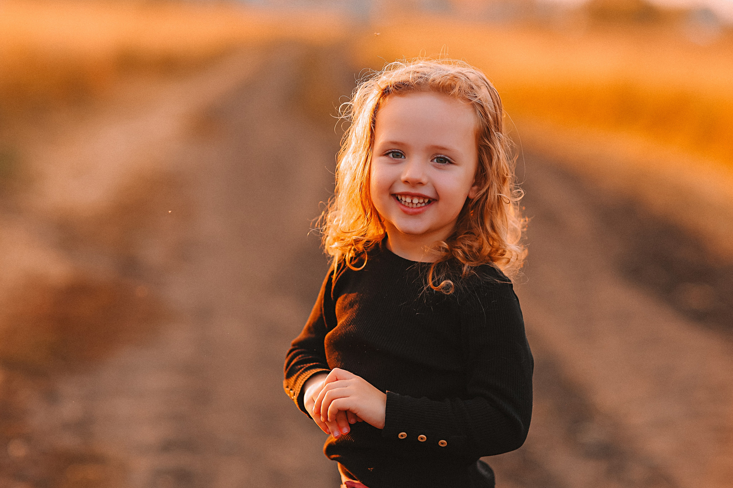 Поле. Семейный фотограф Тюмень, фотограф на роды Салмина Мария