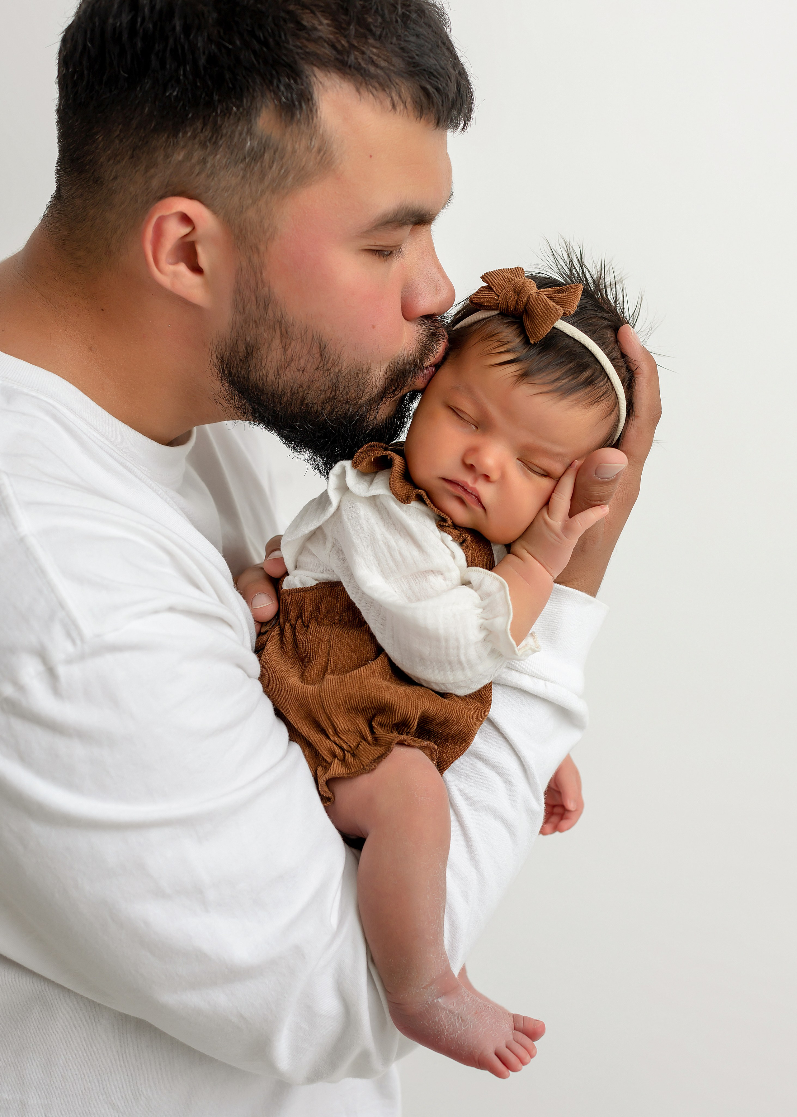 Новорожденные до 28 дней. Фотограф новорожденных в Тюмени