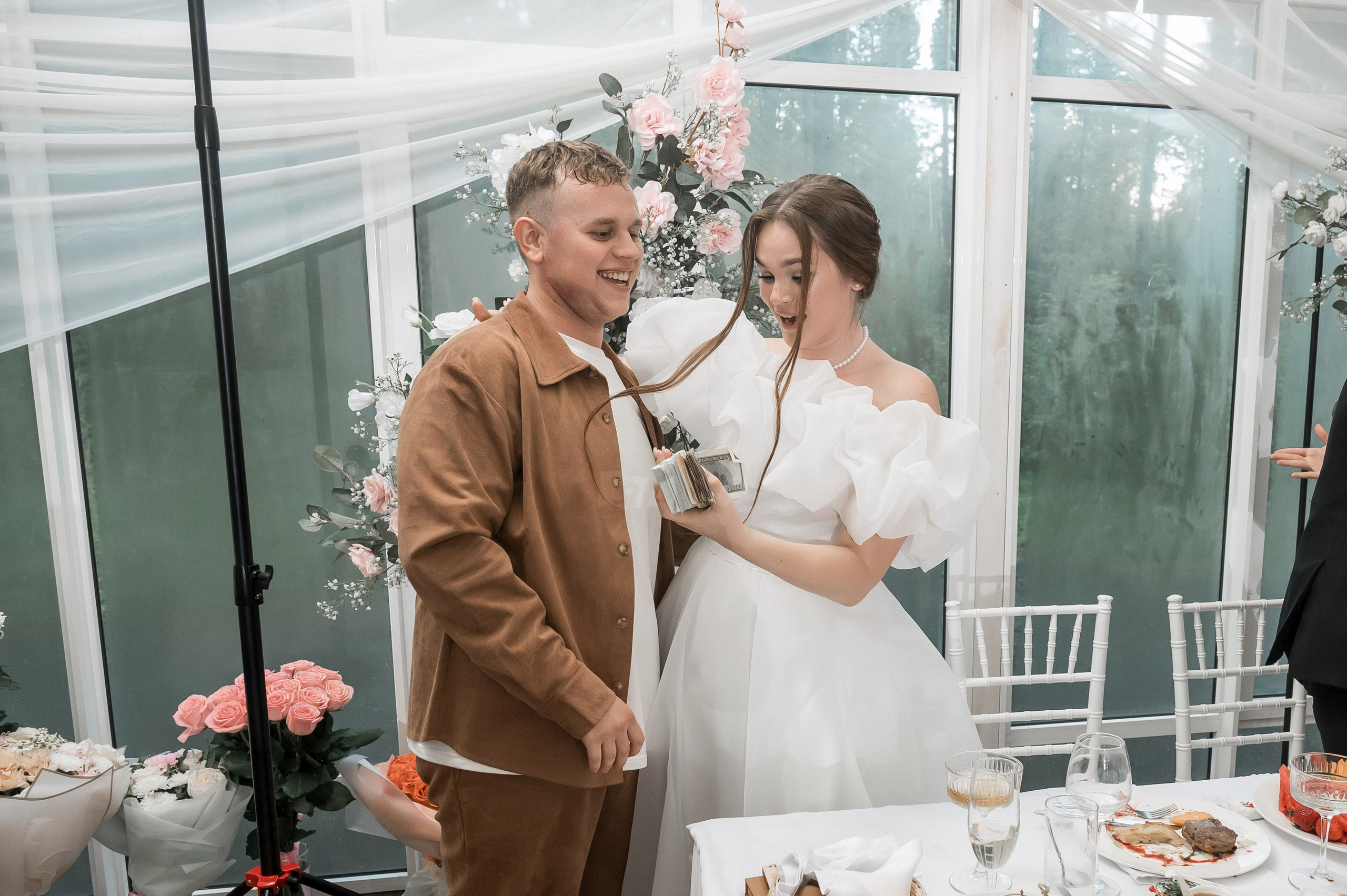 Михаил и Софья 08.08.25. Свадебный фотограф в Новосибирске. Александра Верхушина