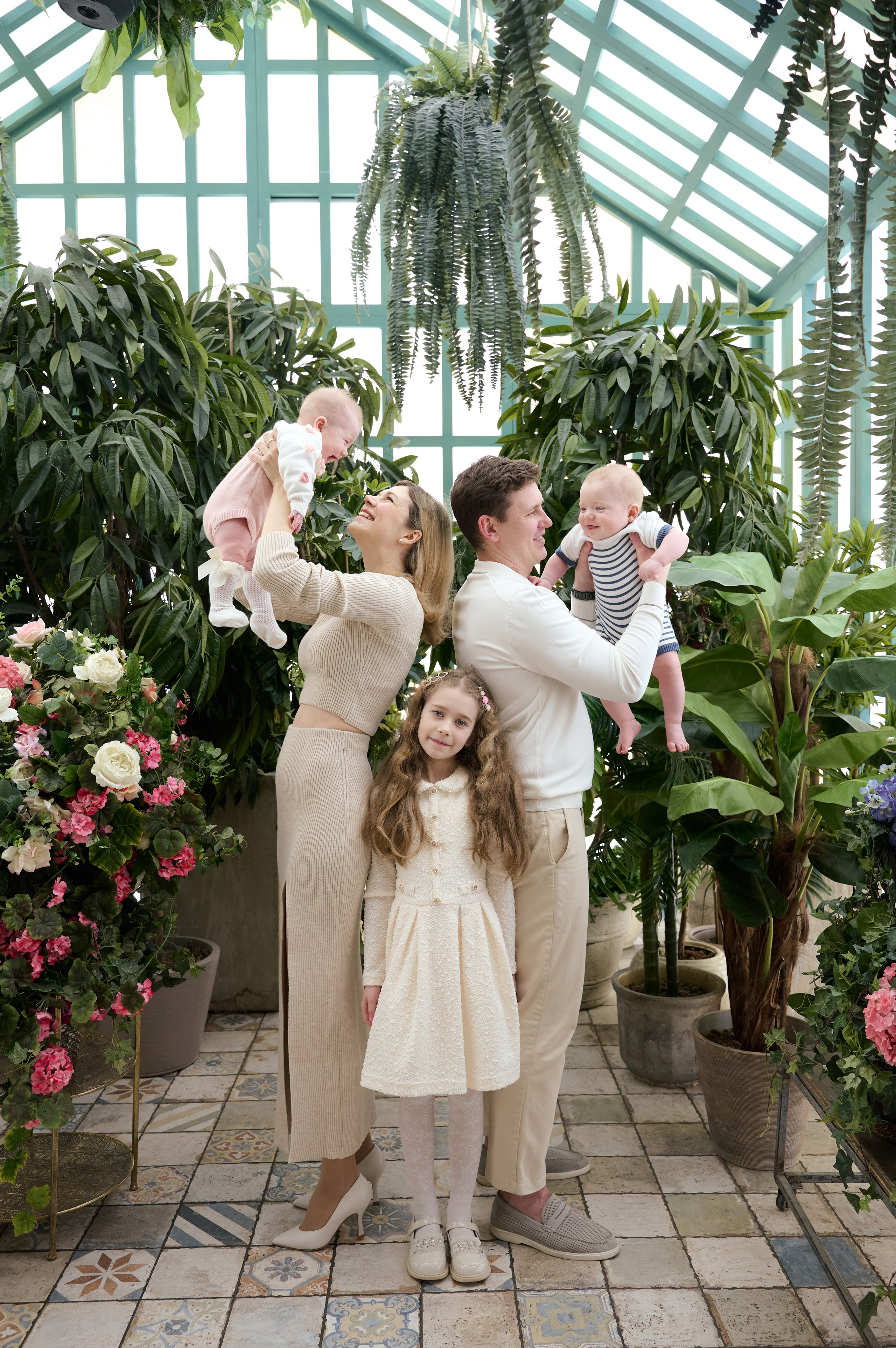 Два ангелочка и лапочка дочка. Миракова Катрин — портретный и семейный фотограф в Москве