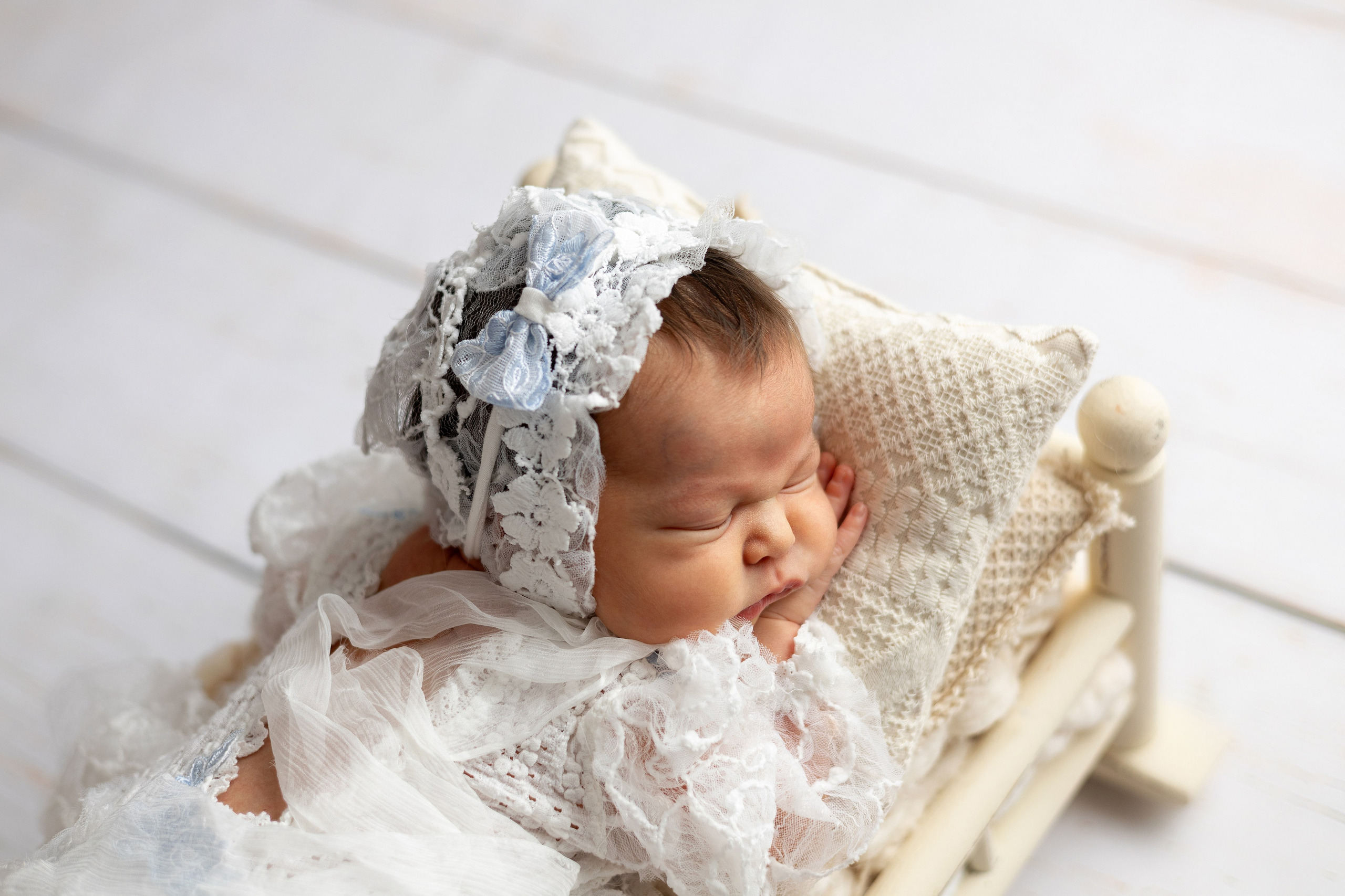 Newborn (Больше примеров работ можно посмотреть в нельзяграмме). Фотограф новорожденных в Набережных Челнах