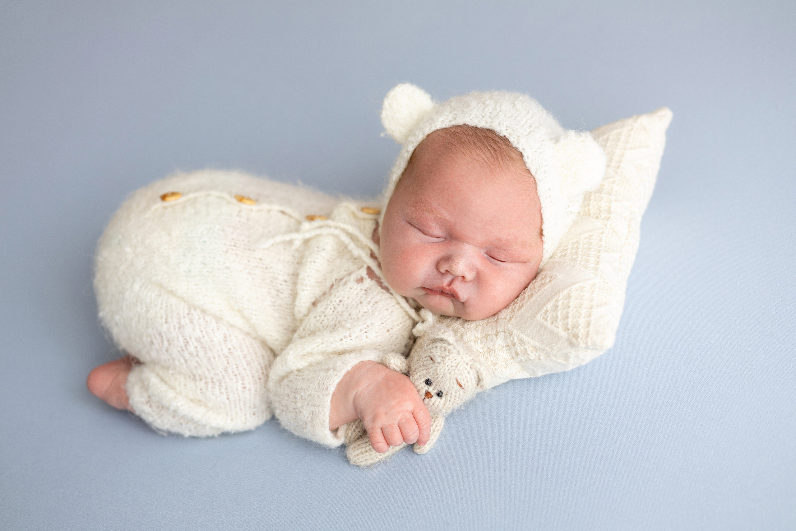 Newborn (Больше примеров работ можно посмотреть в нельзяграмме). Фотограф новорожденных в Набережных Челнах