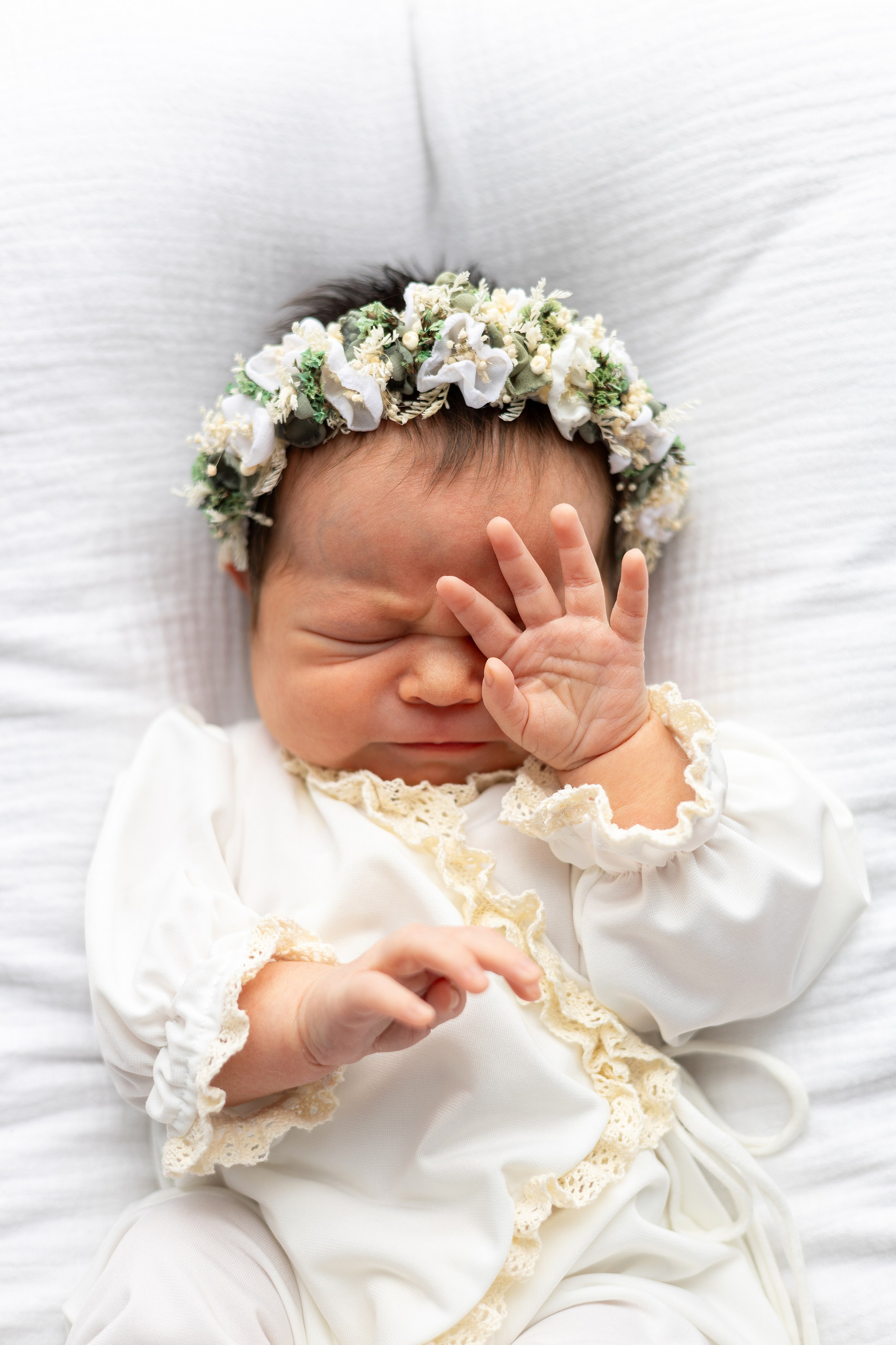 Newborn (Больше примеров работ можно посмотреть в нельзяграмме). Фотограф новорожденных в Набережных Челнах