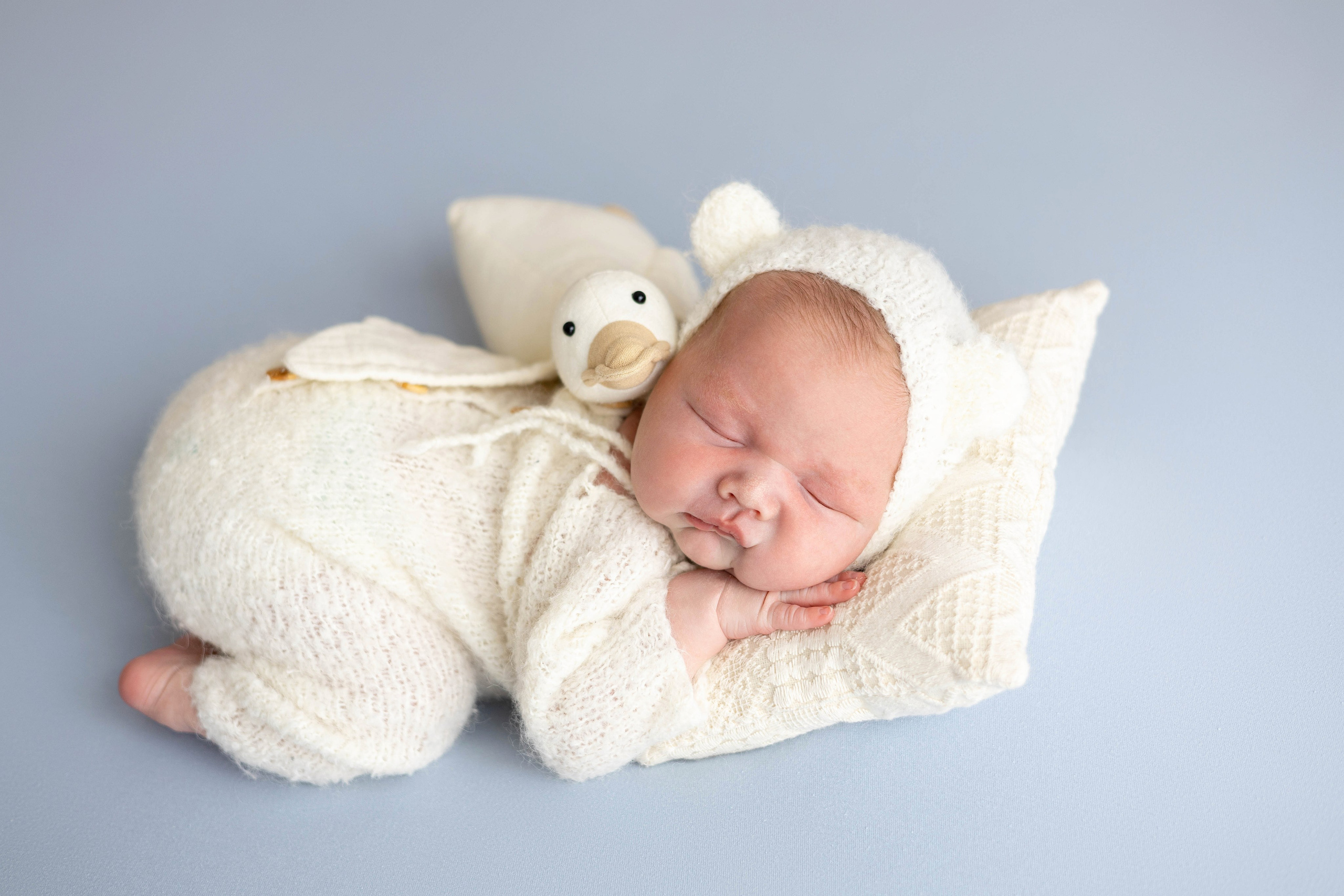 Newborn (Больше примеров работ можно посмотреть в нельзяграмме). Фотограф новорожденных в Набережных Челнах