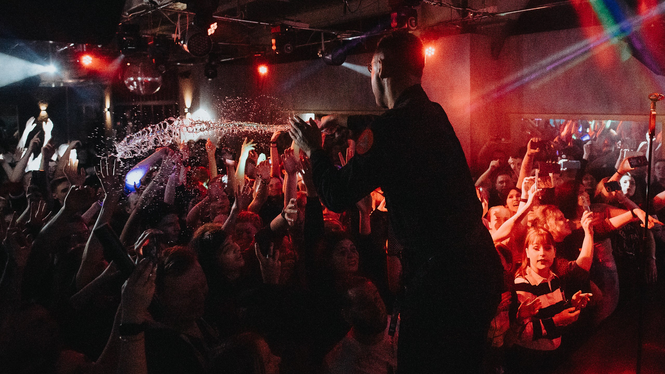 Гарри Топор и Тони Раут 2024. Репортажный фотограф в Кемерово