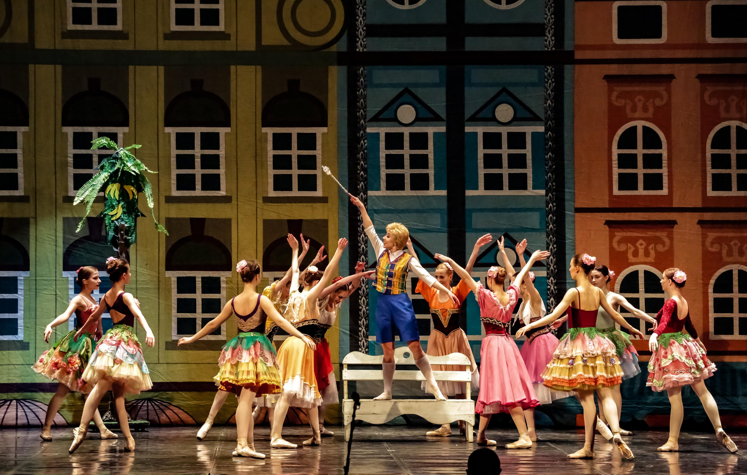 Балет Донбасс-опера спектакль «Малыш и Карлсон». Фотограф в Сочи Юрий Шептаев