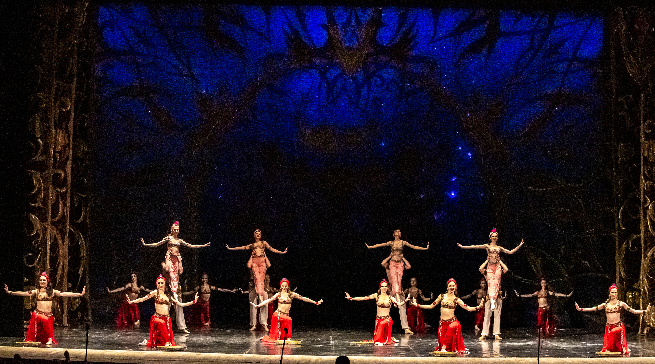 Балет Донбасс-опера спектакль «Тысяча и одна ночь». Фотограф в Сочи Юрий Шептаев