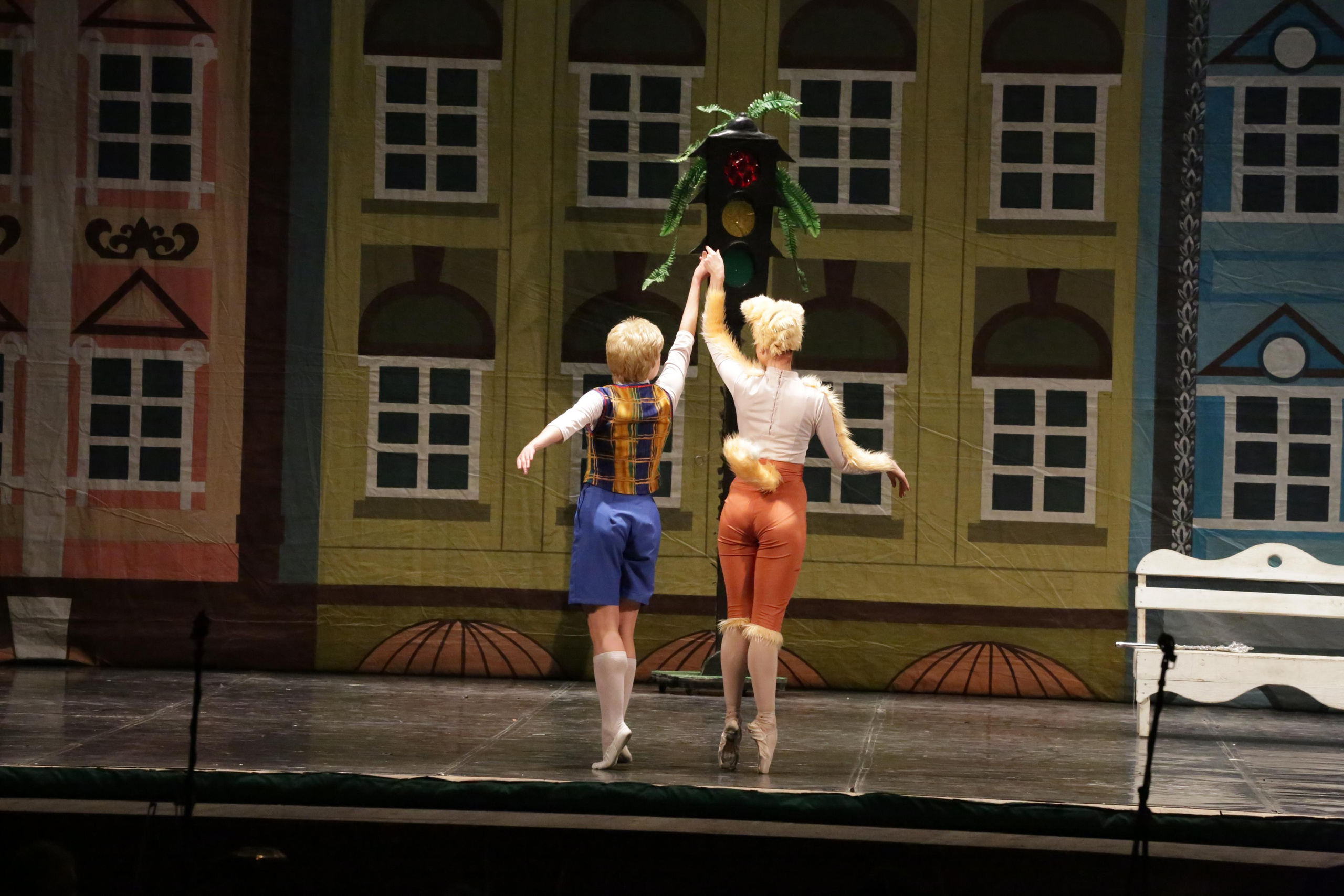 Балет Донбасс-опера спектакль «Малыш и Карлсон». Фотограф в Сочи Юрий Шептаев