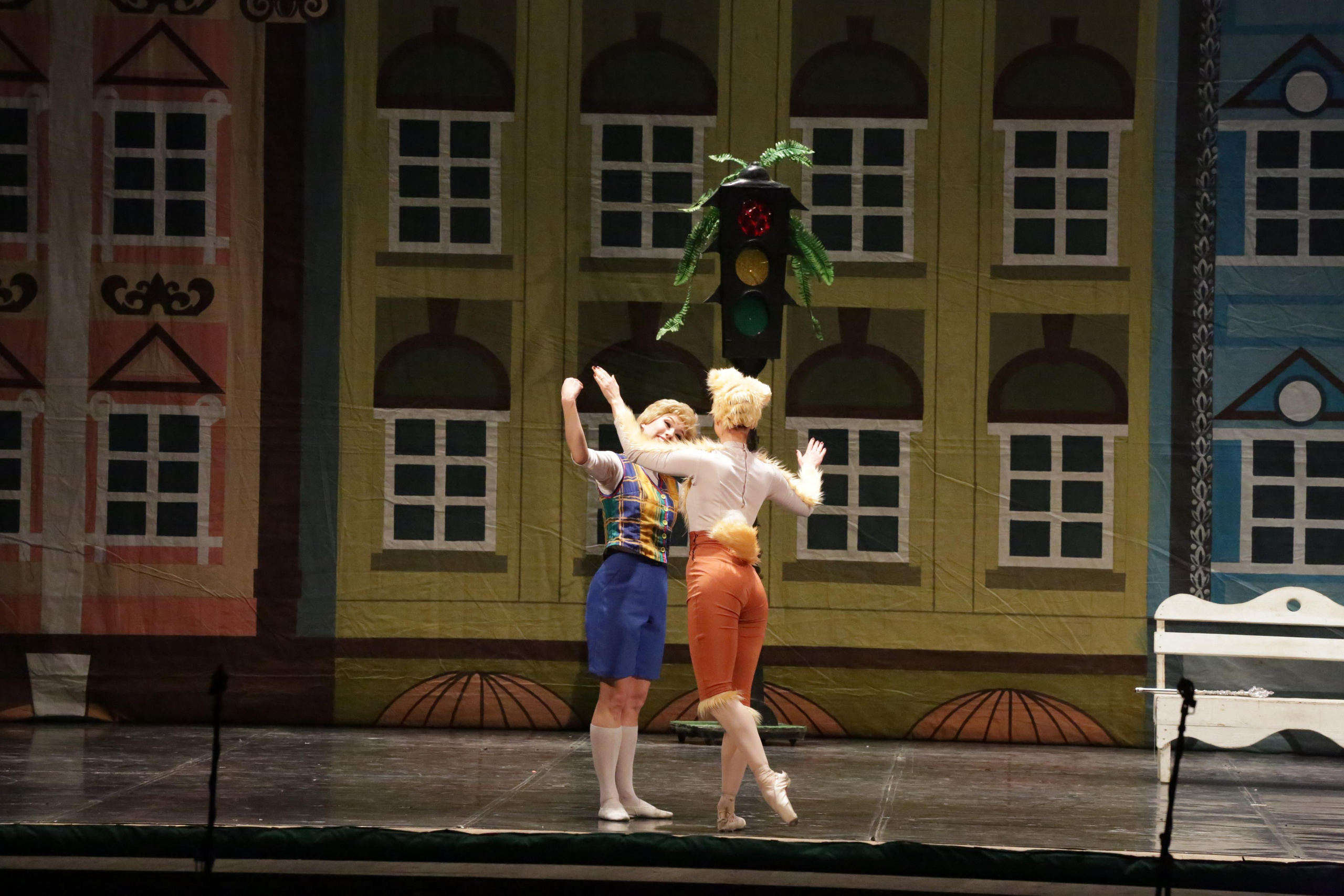 Балет Донбасс-опера спектакль «Малыш и Карлсон». Фотограф в Сочи Юрий Шептаев