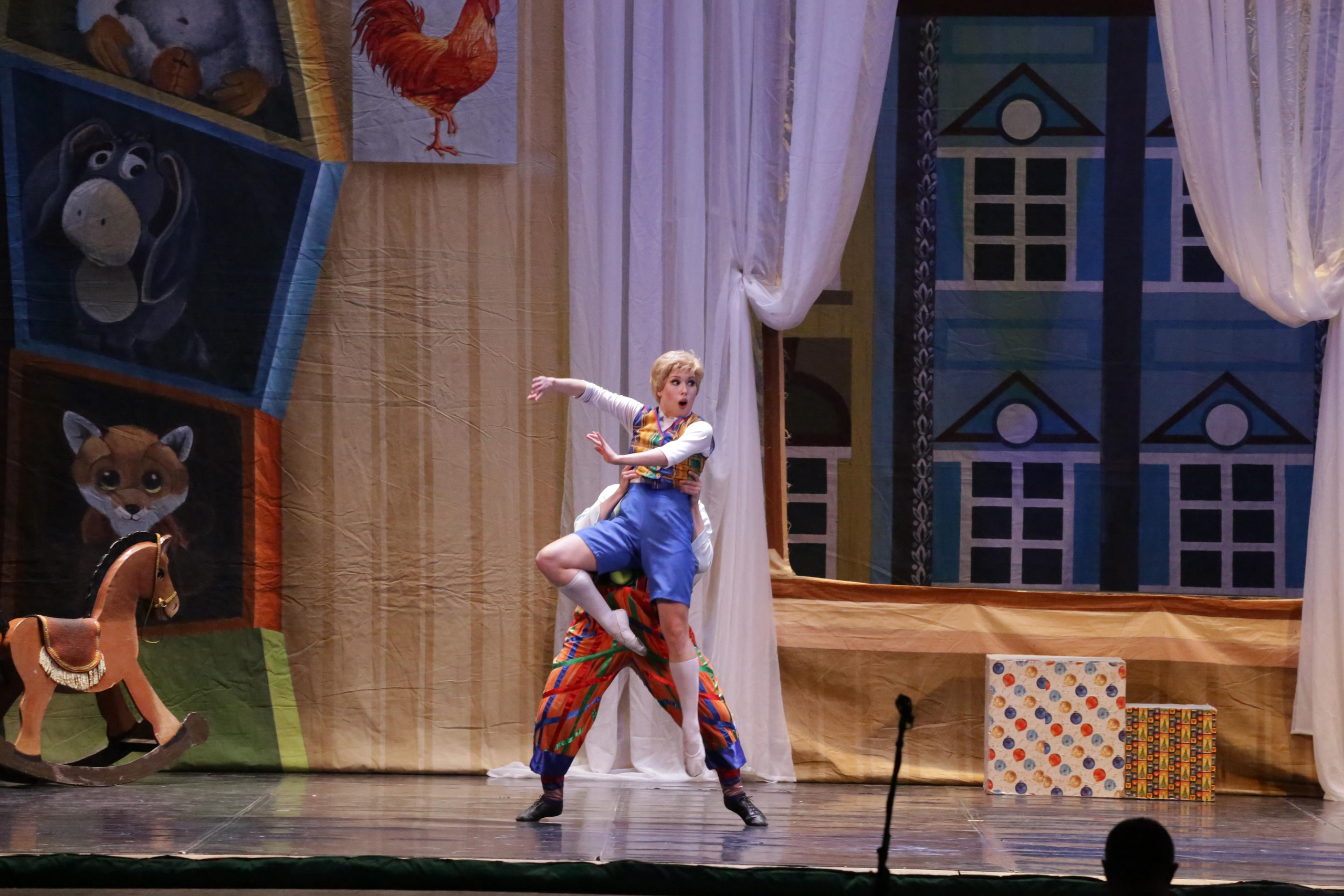 Балет Донбасс-опера спектакль «Малыш и Карлсон». Фотограф в Сочи Юрий Шептаев