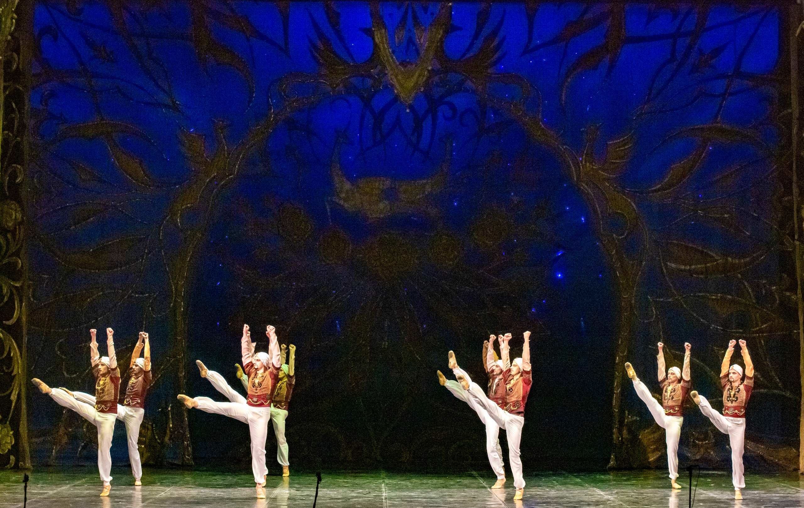 Балет Донбасс-опера спектакль «Тысяча и одна ночь». Фотограф в Сочи Юрий Шептаев