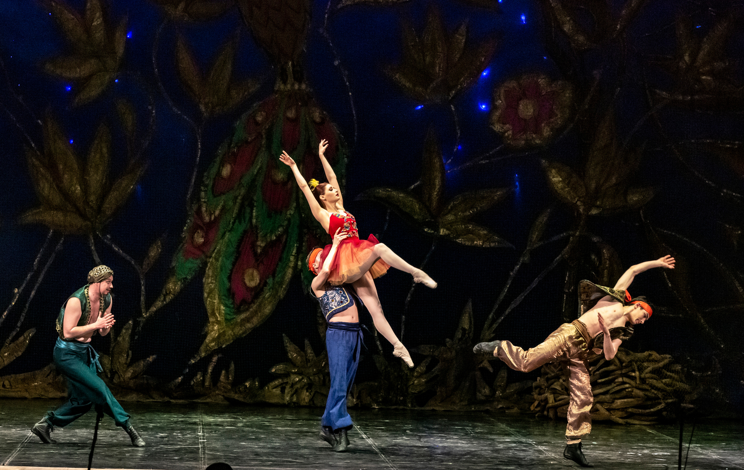 Балет Донбасс-опера спектакль «Тысяча и одна ночь». Фотограф в Сочи Юрий Шептаев