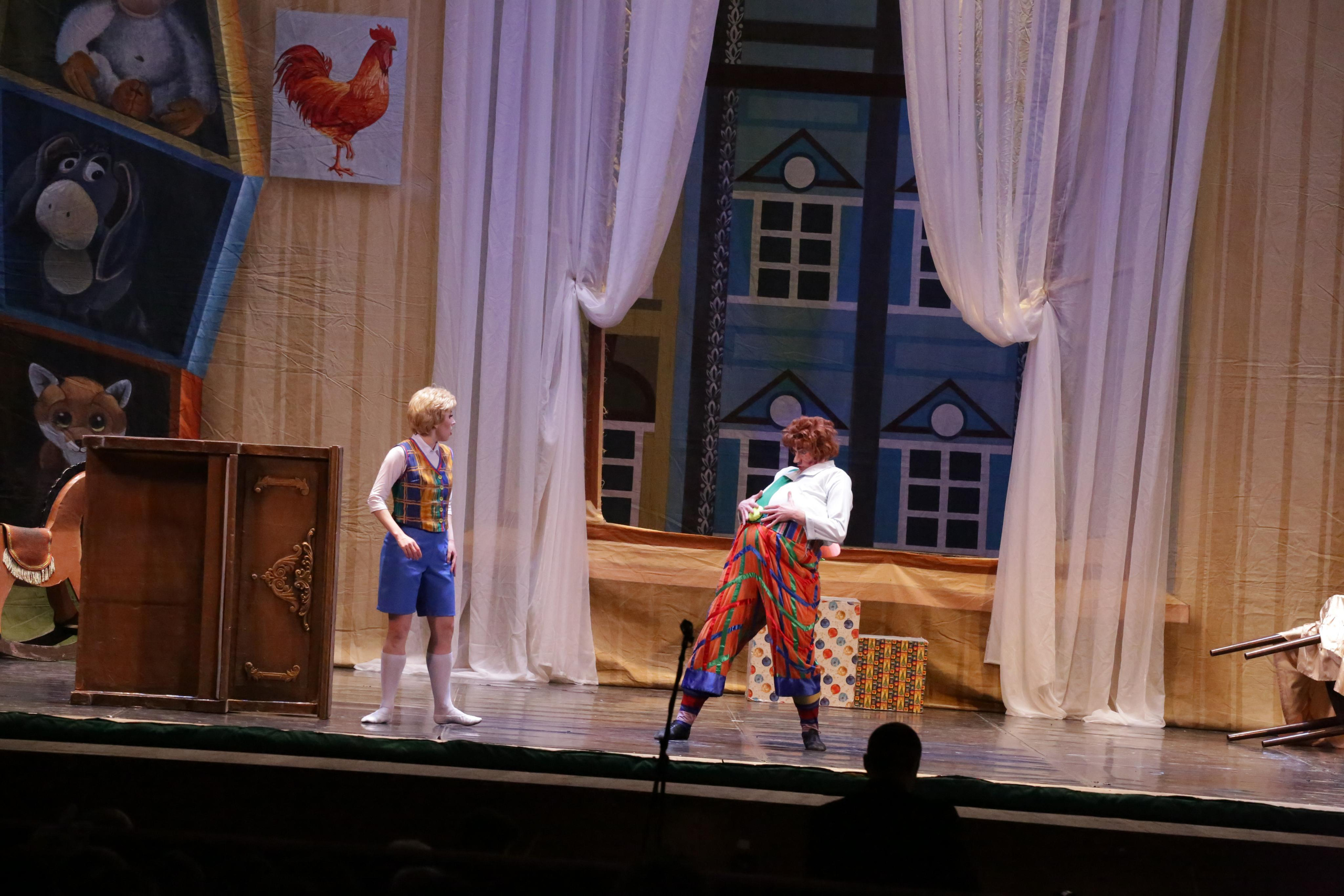 Балет Донбасс-опера спектакль «Малыш и Карлсон». Фотограф в Сочи Юрий Шептаев