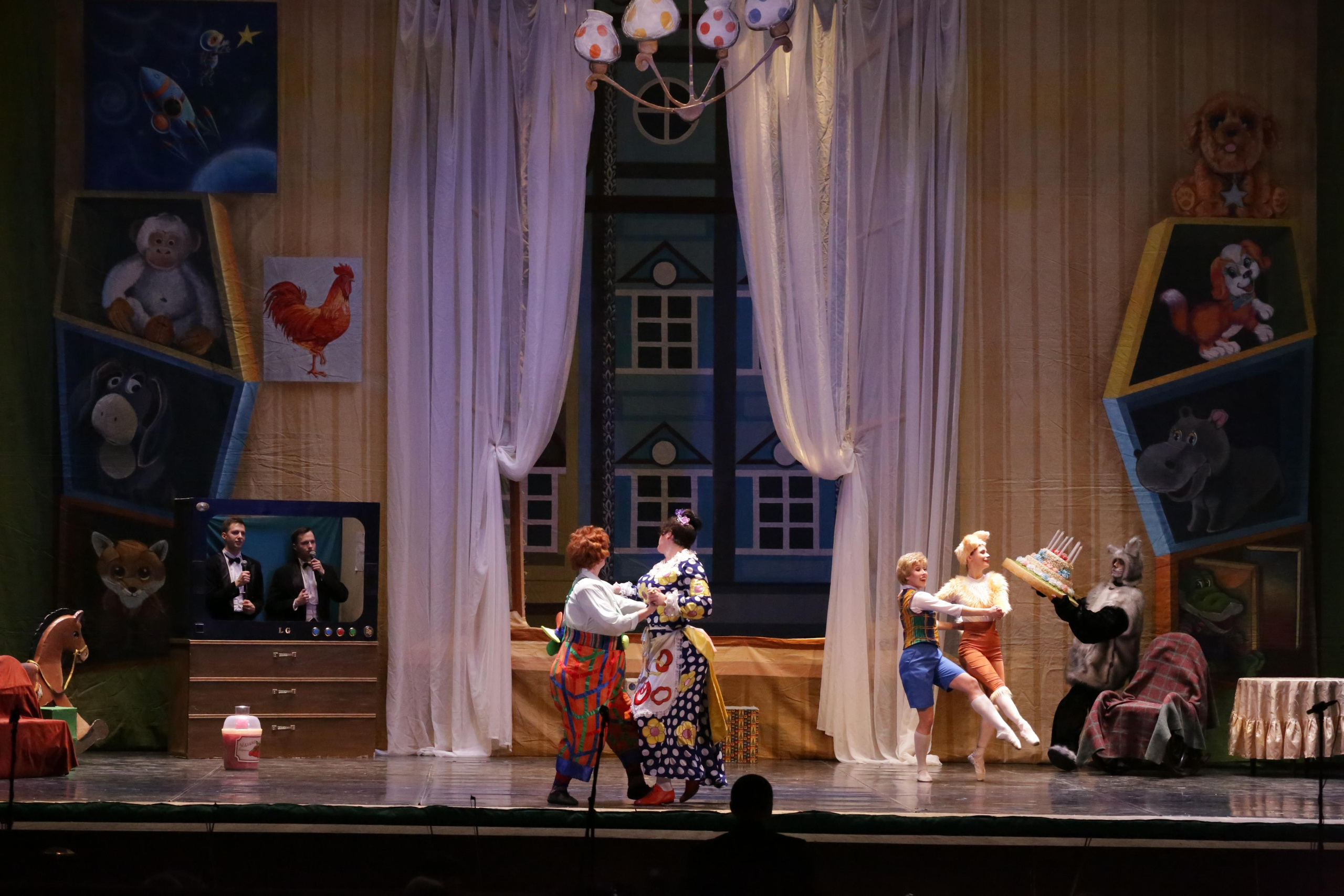 Балет Донбасс-опера спектакль «Малыш и Карлсон». Фотограф в Сочи Юрий Шептаев