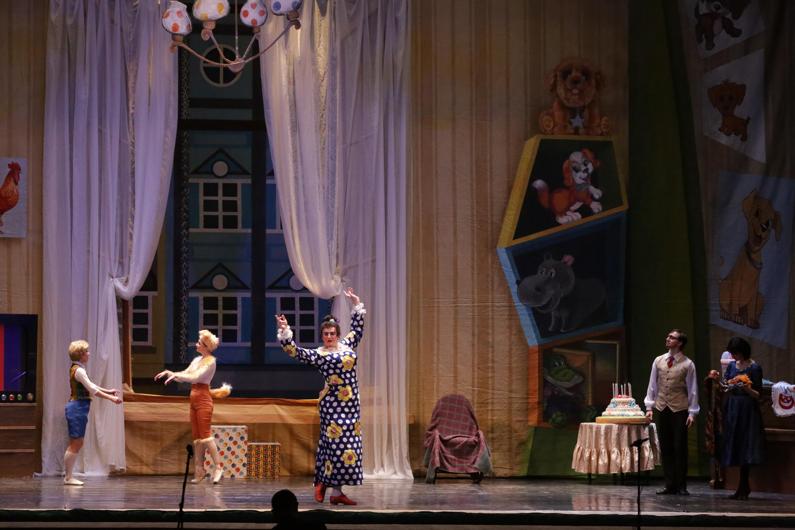 Балет Донбасс-опера спектакль «Малыш и Карлсон». Фотограф в Сочи Юрий Шептаев