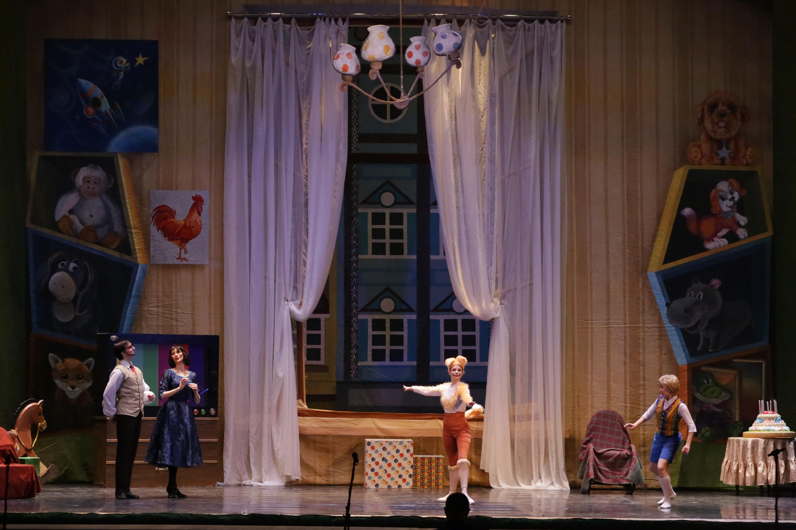 Балет Донбасс-опера спектакль «Малыш и Карлсон». Фотограф в Сочи Юрий Шептаев
