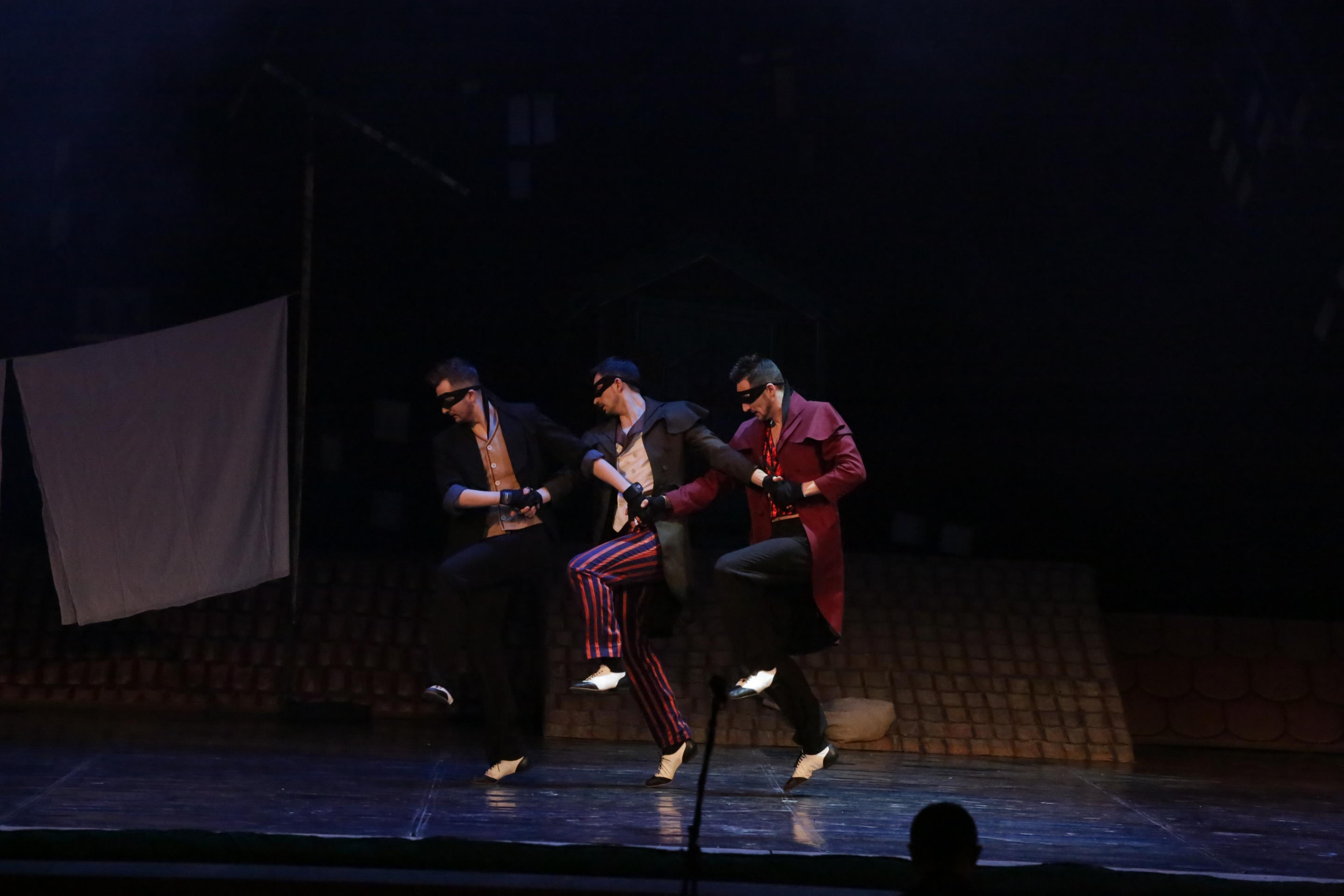 Балет Донбасс-опера спектакль «Малыш и Карлсон». Фотограф в Сочи Юрий Шептаев