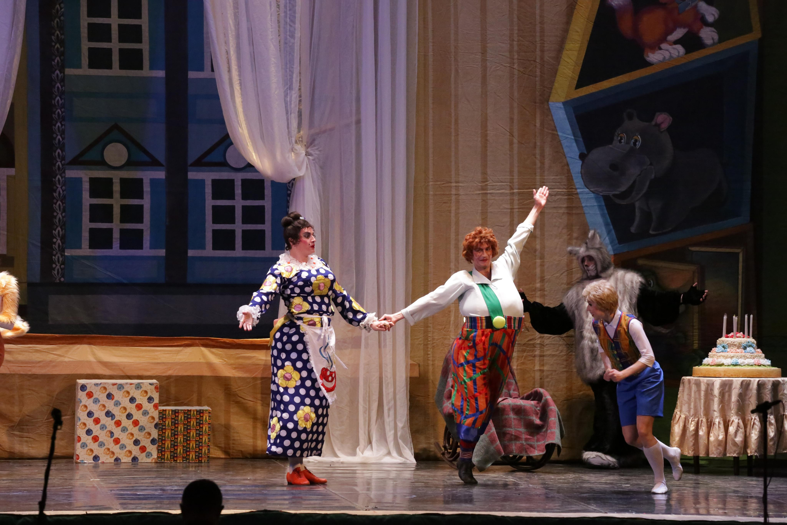 Балет Донбасс-опера спектакль «Малыш и Карлсон». Фотограф в Сочи Юрий Шептаев