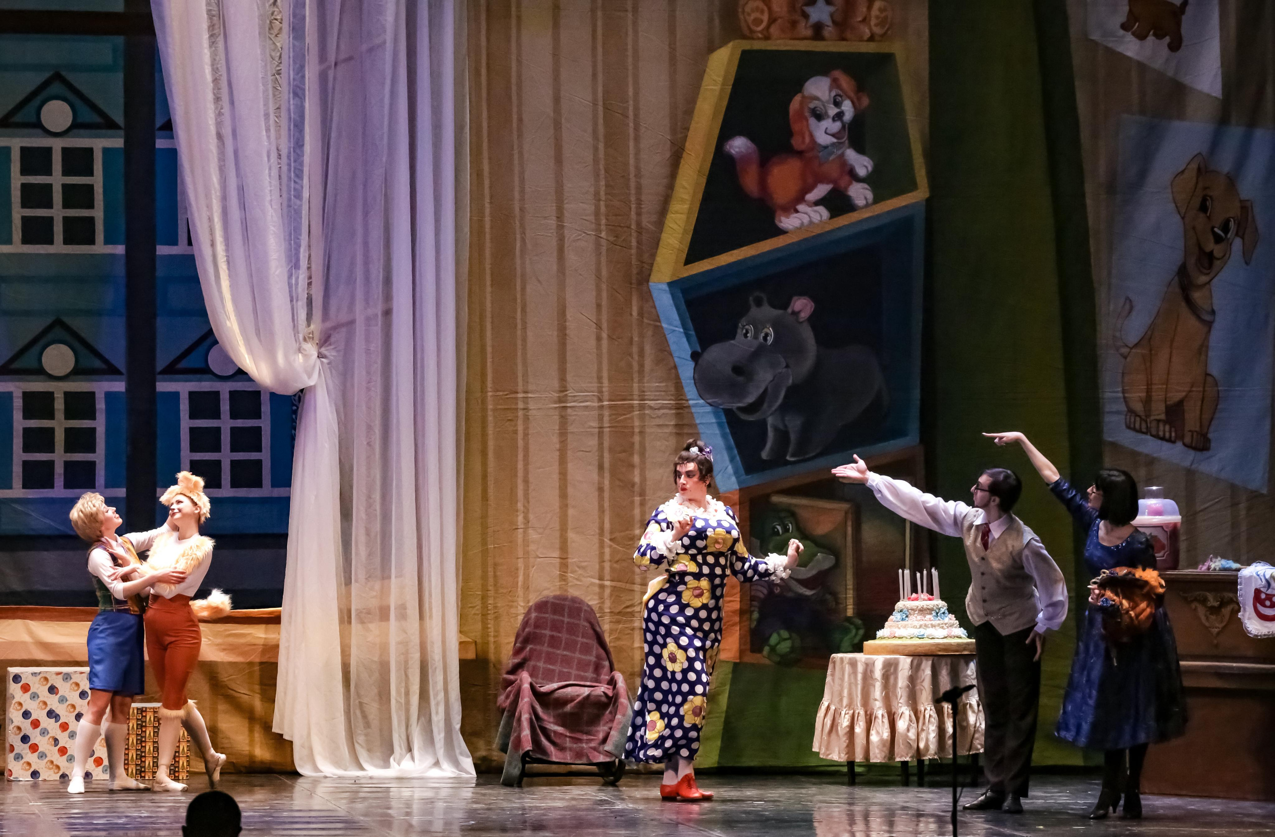 Балет Донбасс-опера спектакль «Малыш и Карлсон». Фотограф в Сочи Юрий Шептаев